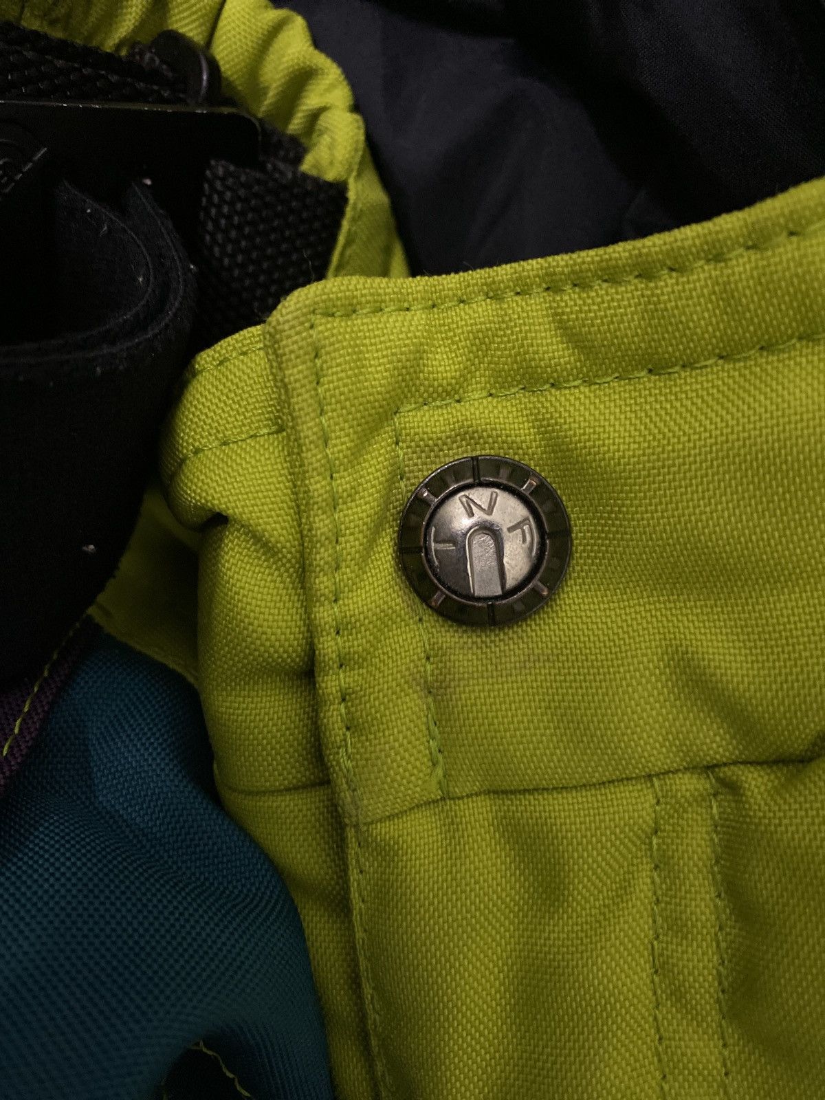 The North Face Vintage🔥 The North Face Skiwear Multicolour Pattern Design Size US 34 / EU 50 - 8 Thumbnail