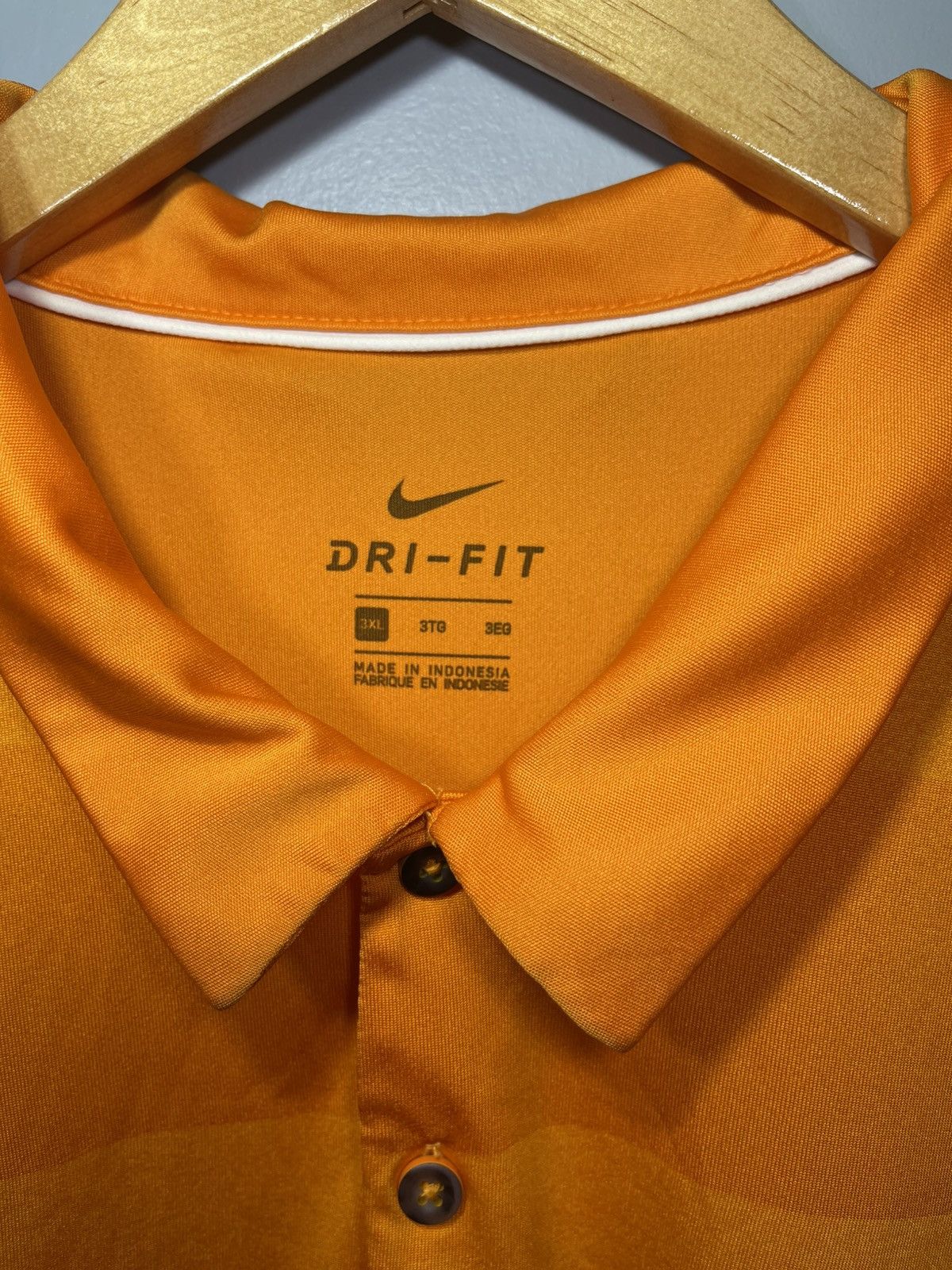 Nike Nike Dri-FIT NCAA Tennessee Volunteers Polo Shirt Men’s 3XL Size US XXL / EU 58 / 5 - 3 Thumbnail