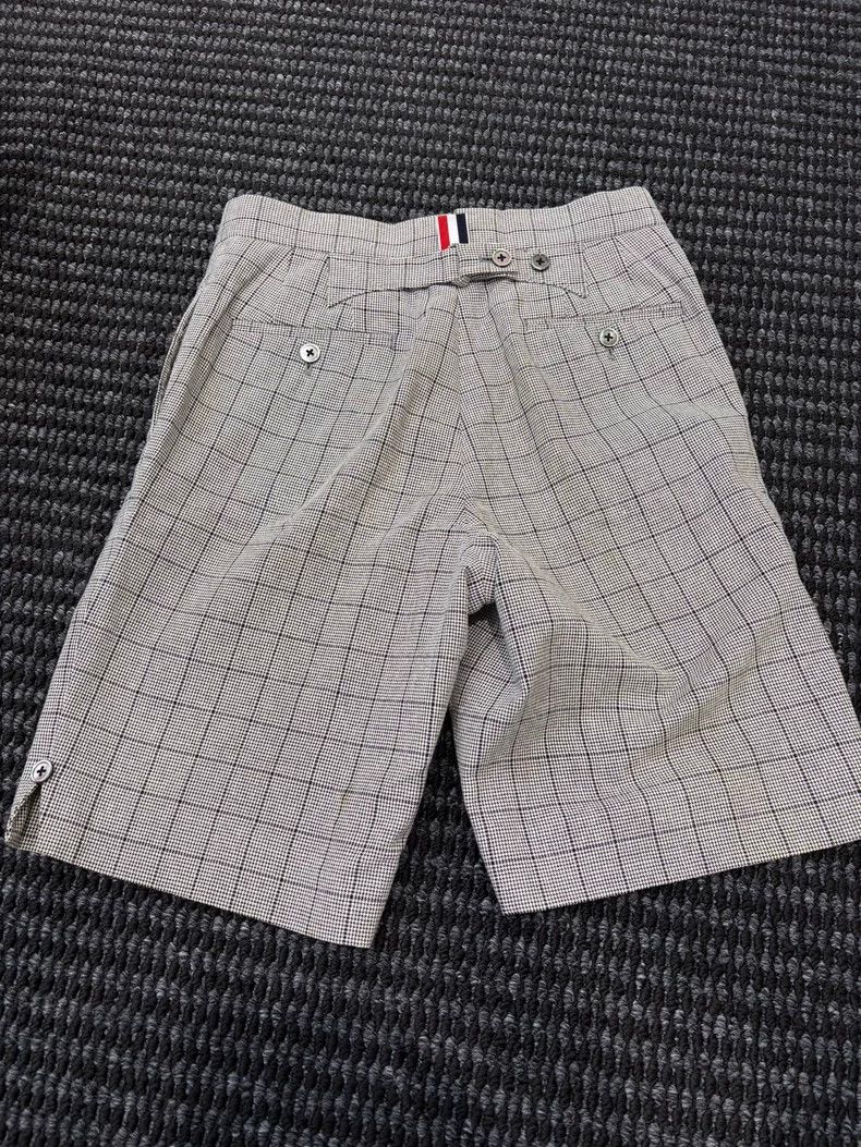 Thom Browne Thom Browne size0 Striped shorts Size US 37 - 2 Thumbnail