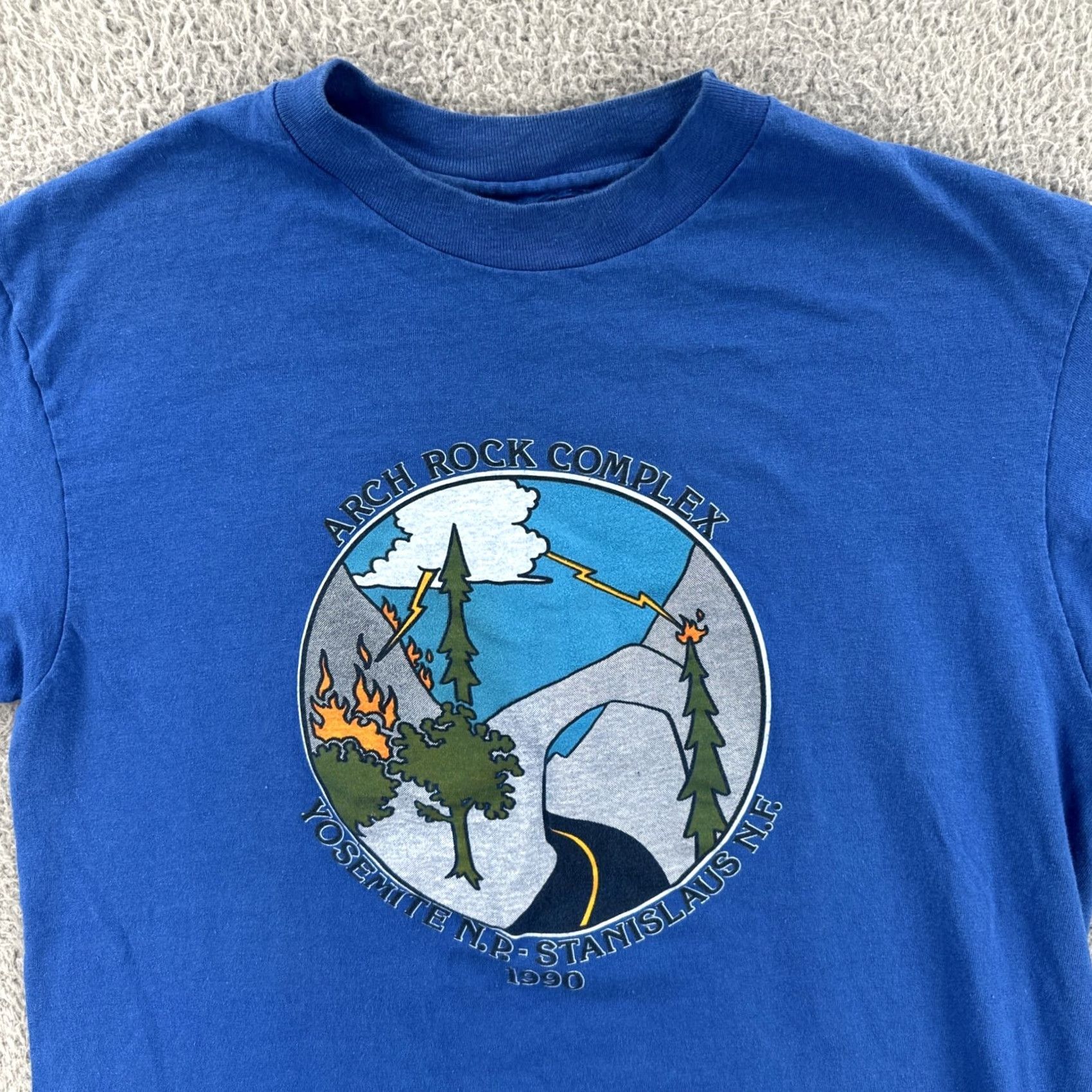 Hanes VINTAGE Hanes Beefy-T Shirt Mens L Blue 90s USA Arch Rock Complex Graphic Print Short Sleeve Crew Neck Size US L / EU 52-54 / 3 - 5 Thumbnail