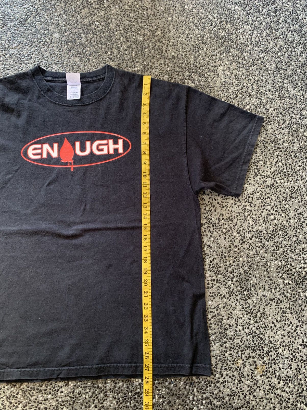 Vintage Vintage The World Is Not Enough 007 James Bond Movie T shirt Size US XL / EU 56 / 4 - 9 Thumbnail