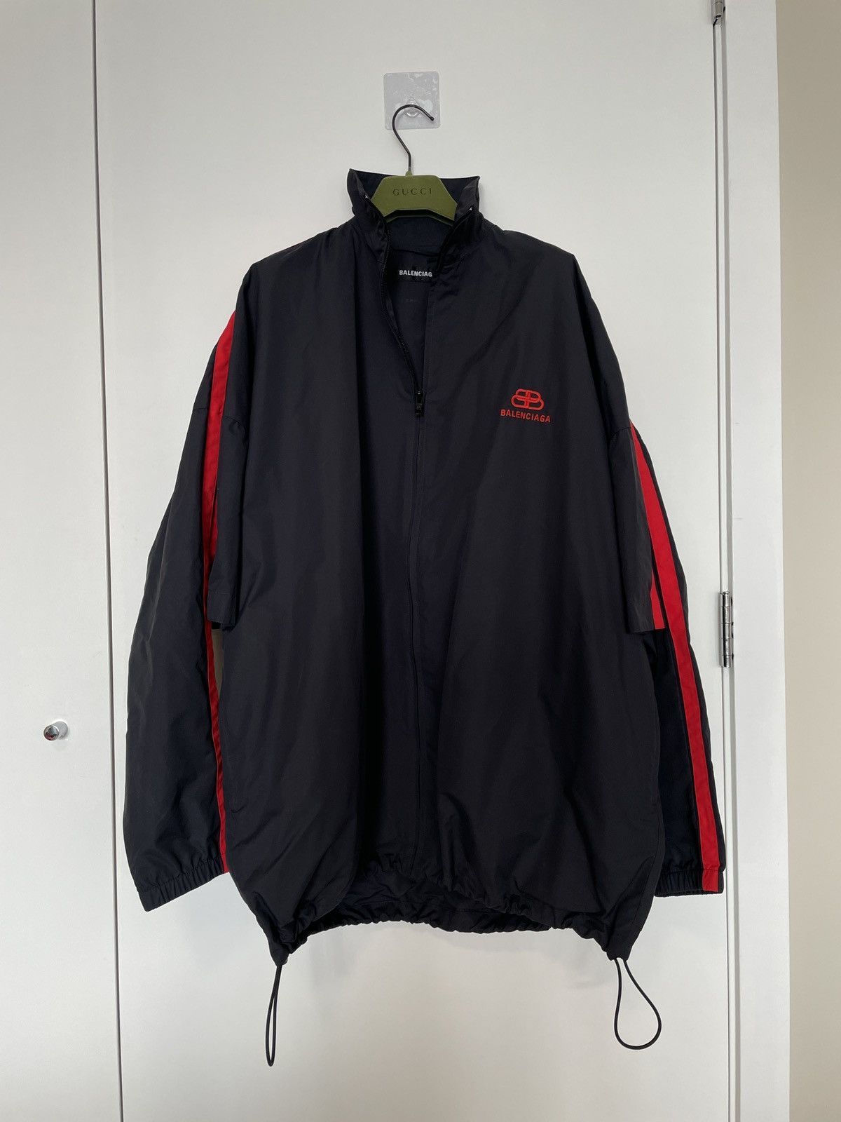 Balenciaga NWT Authentic BALENCIAGA oversized men’s zip up track jacket Size US XS / EU 42 / 0 - 1 Thumbnail