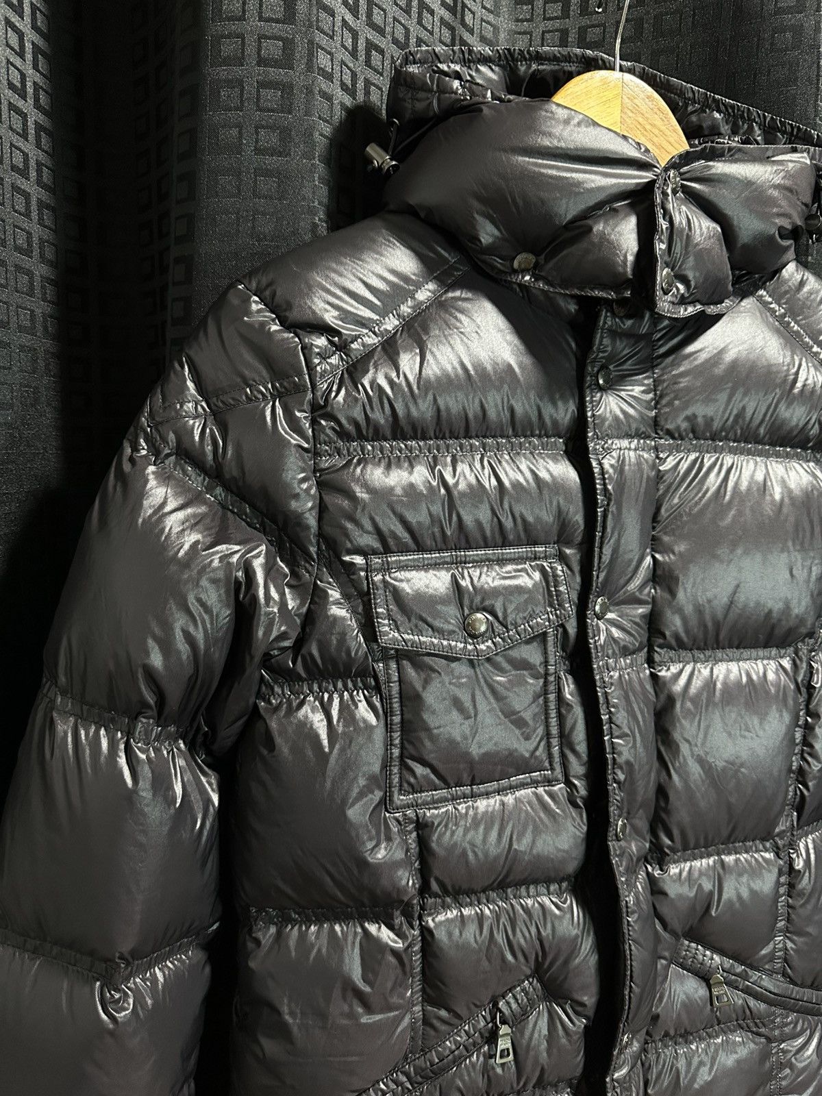 Prada prada pufffer detachable hood jacket Size XS / US 0-2 / IT 36-38 - 4 Thumbnail