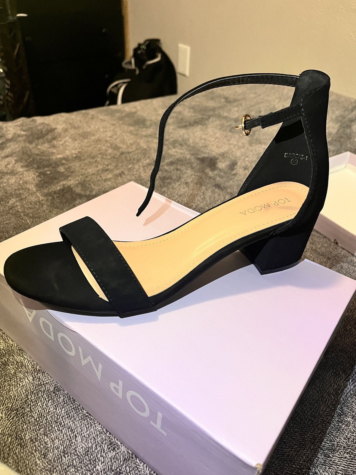 Other Top Moda Darcie-1 Block Heel Sandals – Worn Once w/ Box Size US 10 / IT 40 - 1 Thumbnail