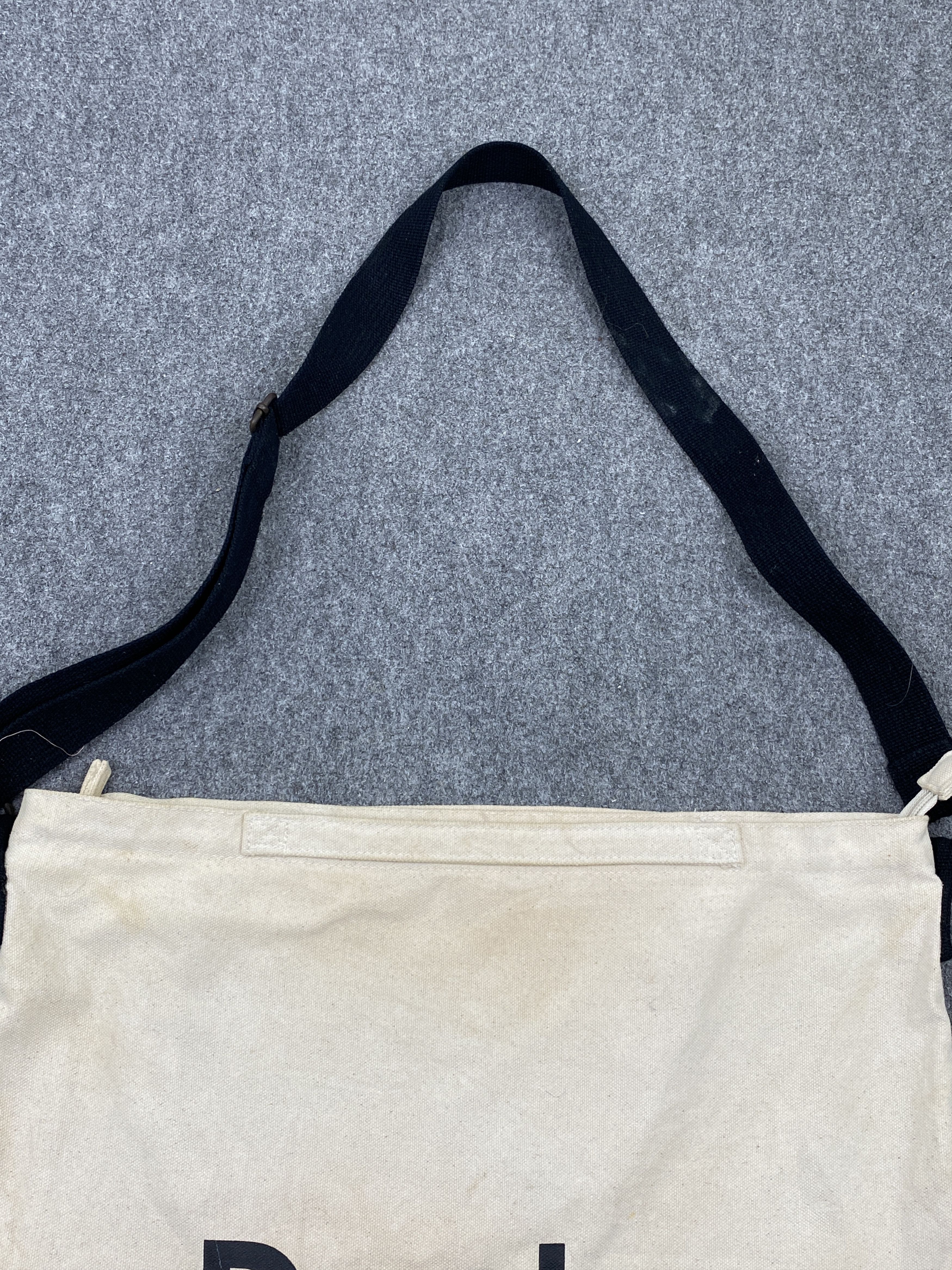 Japanese Brand Vintage Japanese Brand Wording Crossbody Bag BG0180 Size ONE SIZE - 3 Thumbnail