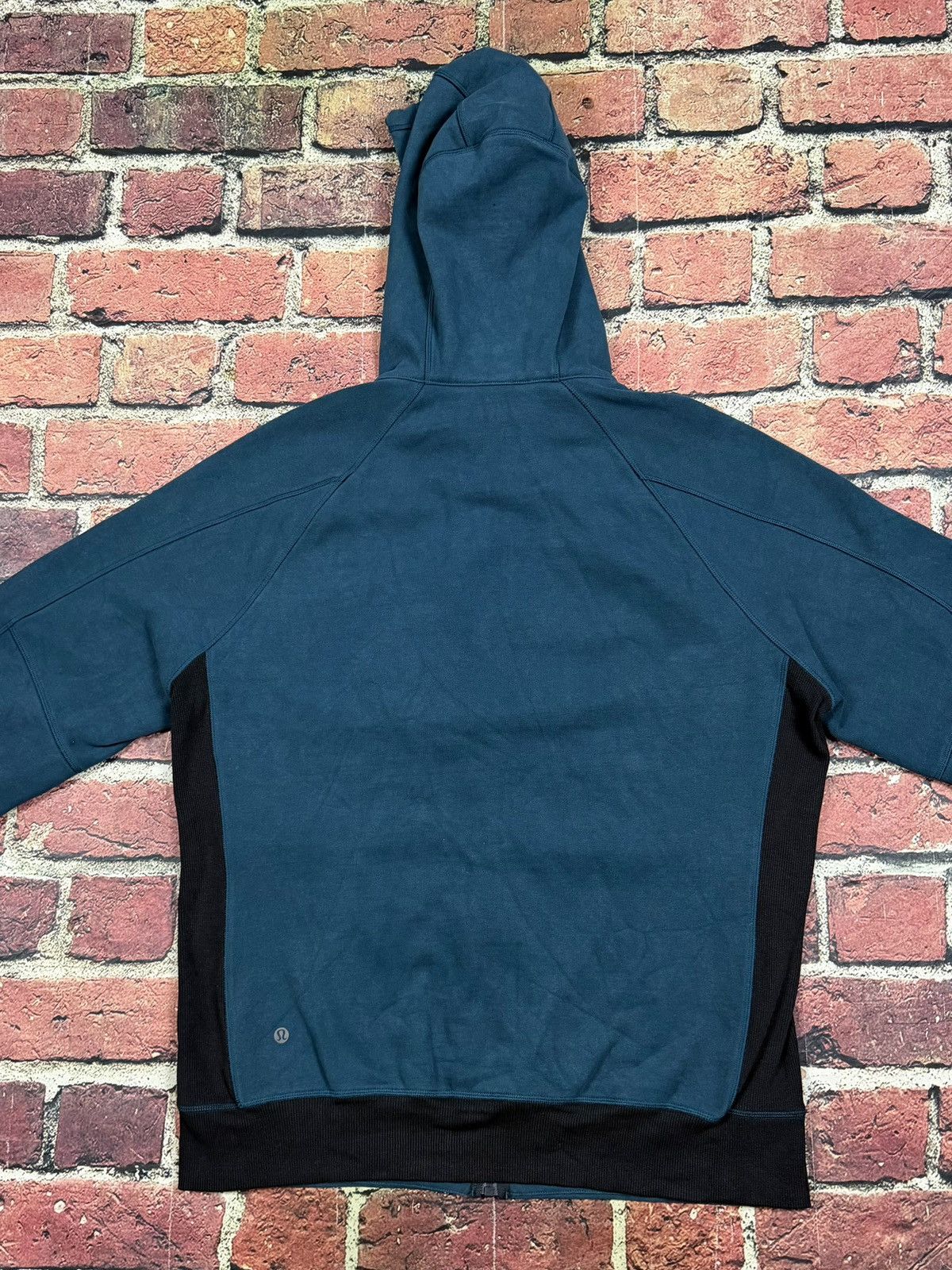 Lululemon Lululemon Hoodie Zip Up Sweatshirt Athletic Training Jacket Size US XL / EU 56 / 4 - 4 Thumbnail