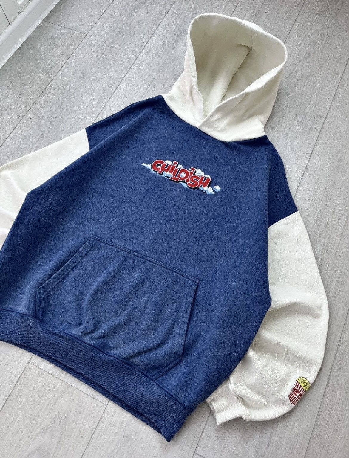 Japanese Brand Childish Boxy Fit TGF Theme Park Hoodie 00s Size US XS / EU 42 / 0 - 6 Thumbnail