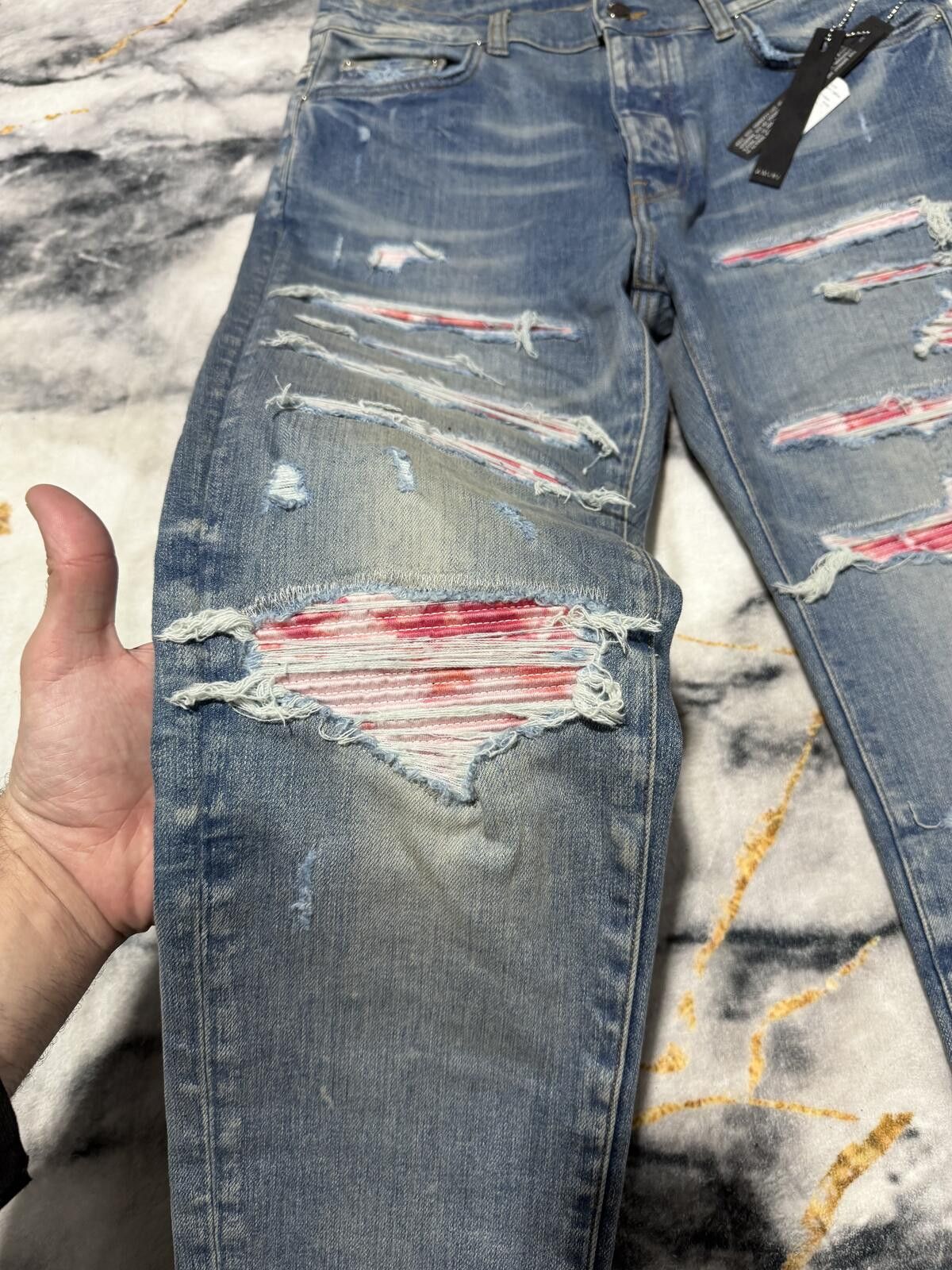 Amiri Amiri Thrasher Pink Bandanna Indigo Denim NEW - Sz33 Size US 33 - 2 Thumbnail