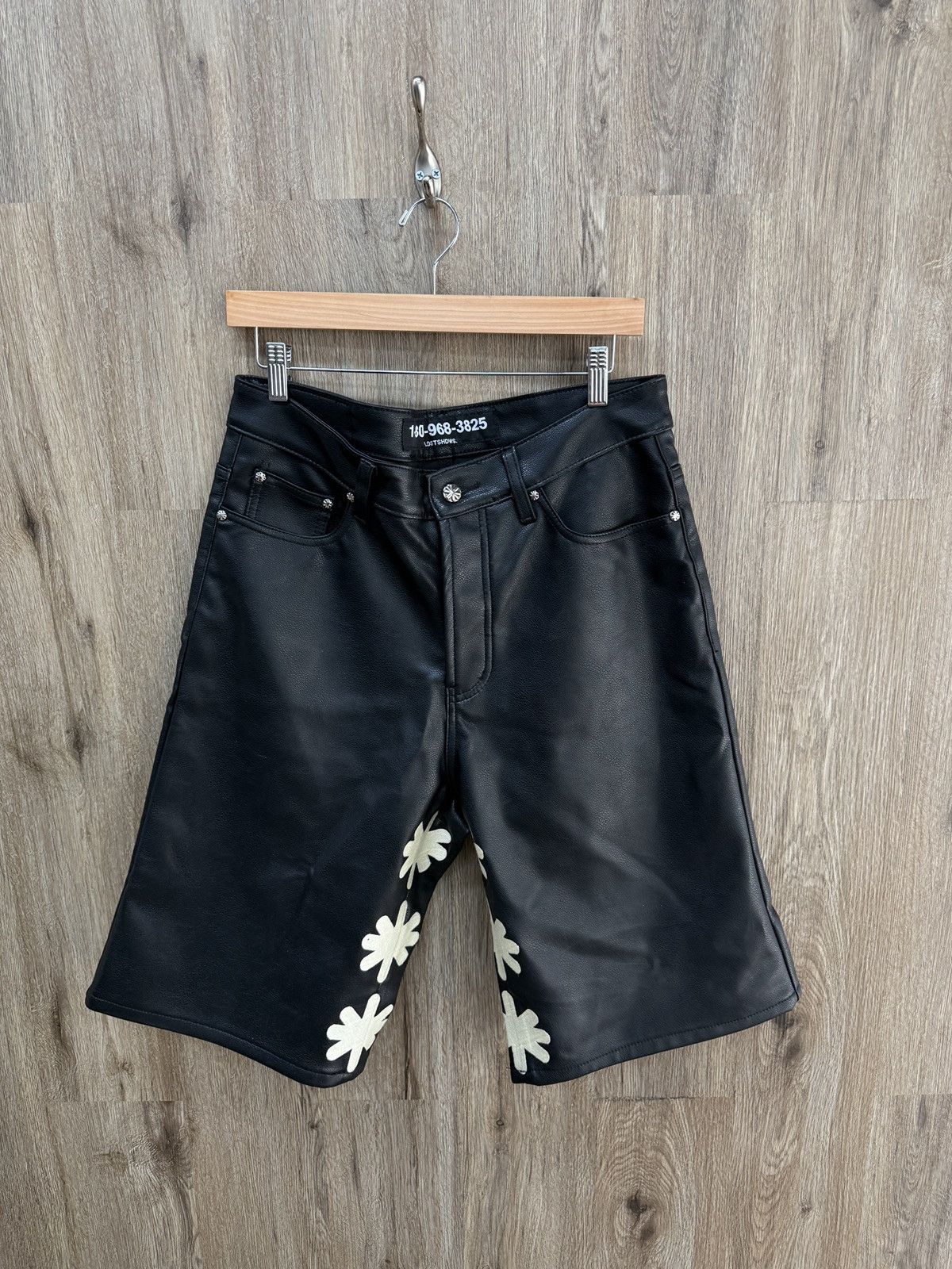 Other Los Shadow Shorts Size US 32 / EU 48 - 1 Thumbnail