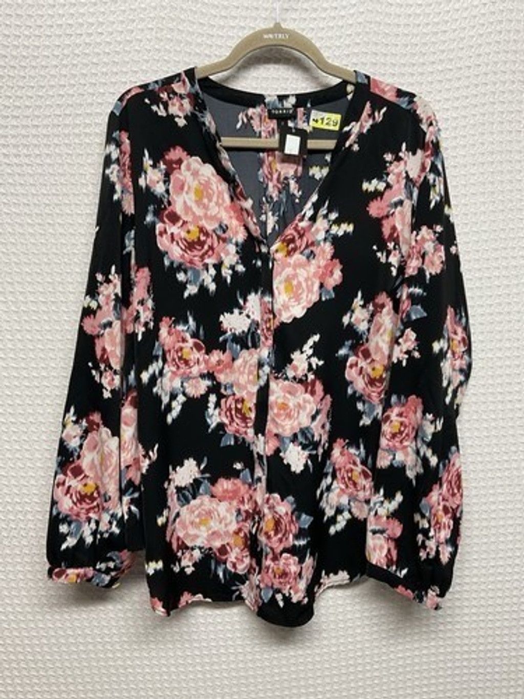 Torrid NWT Torrid Floral V-Neck Button Up Long Sleeve Blouse Women2 Size M / US 6-8 / IT 42-44 - 6 Thumbnail