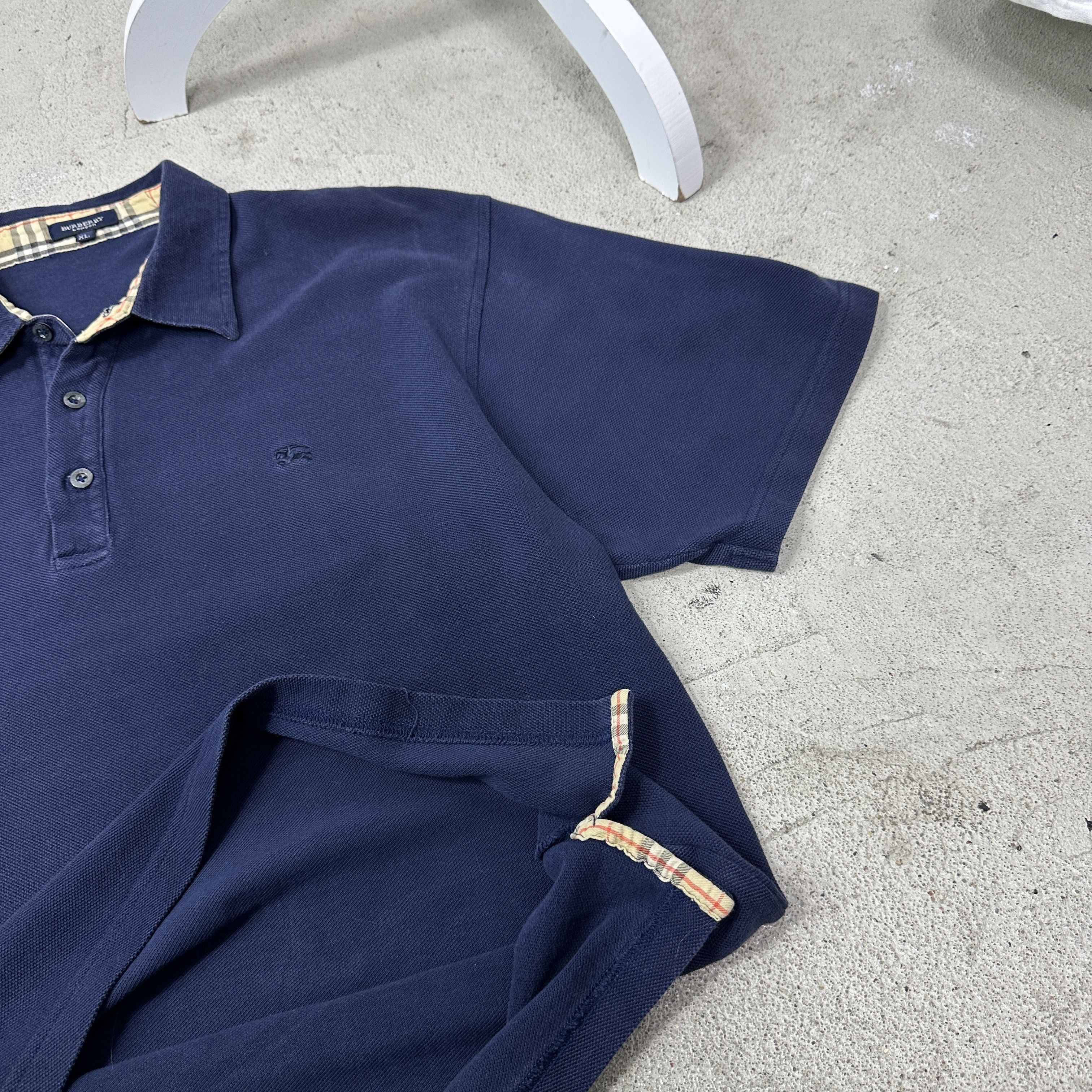 Burberry Vintage Streetwear Sporty Burberry Polo T-shirt Y2K Size US XL / EU 56 / 4 - 4 Thumbnail