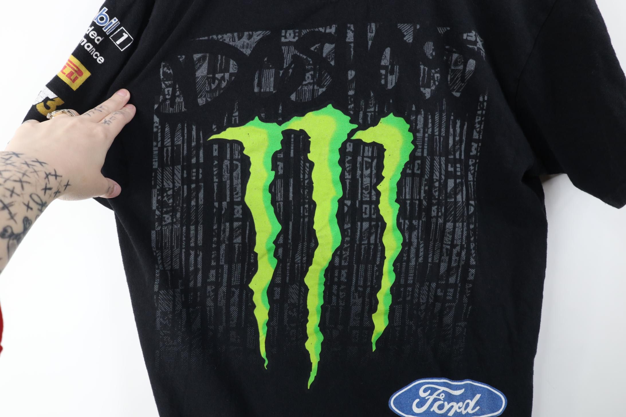 Vintage DC Shoes Monster Energy Drink Ken Block Car Racing T-Shirt Size US L / EU 52-54 / 3 - 9 Thumbnail