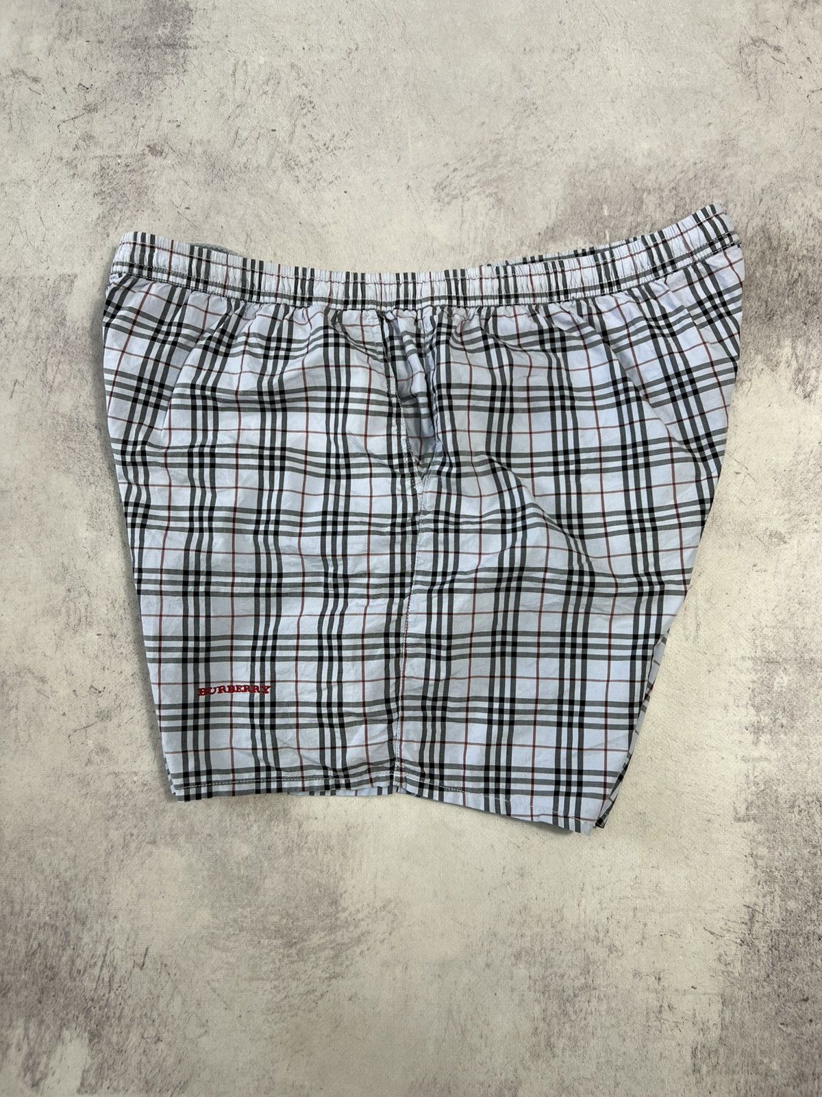 Burberry Burberry Nova check swim shorts Size US 34 / EU 50 - 6 Thumbnail