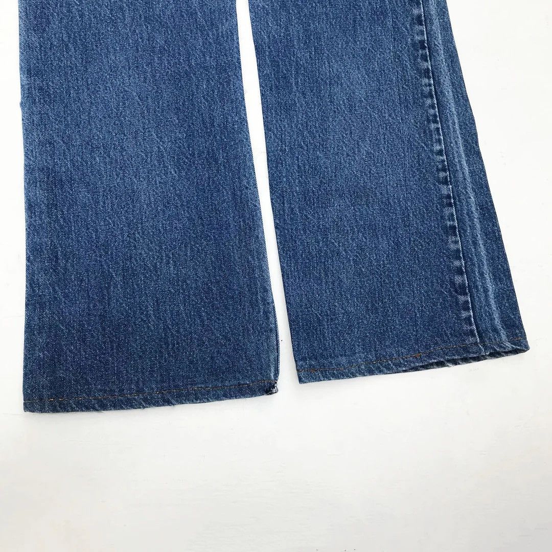 Levi's × Vintage Levi’s 517 1970 70s Vintage Boot Cut USA Blue Denim Jeans Size US 31 - 6 Thumbnail
