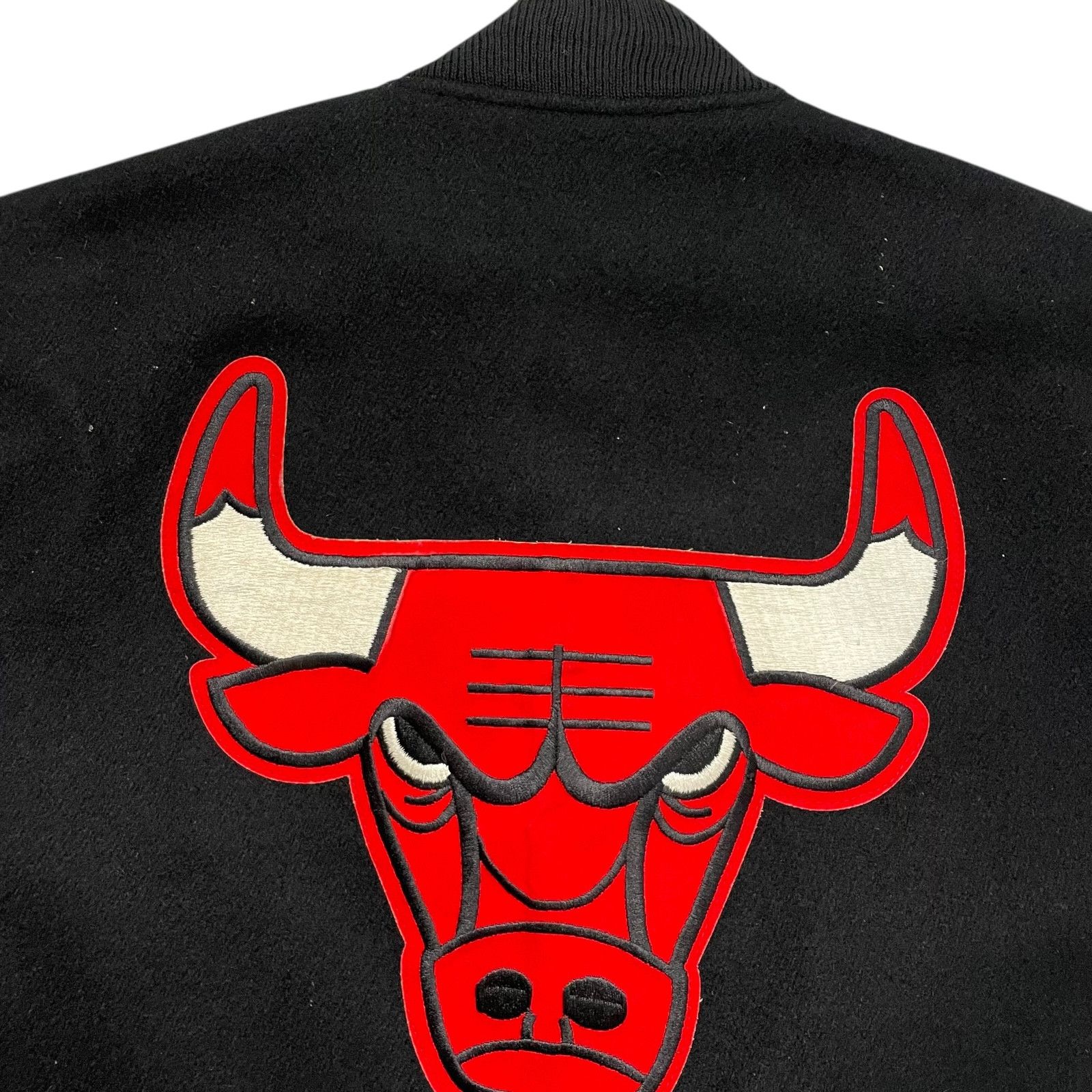 NBA VTG 90s CHICAGO BULLS CHALK LINE VARSITY JACKET WOOL BLACK L Size US L / EU 52-54 / 3 - 9 Thumbnail
