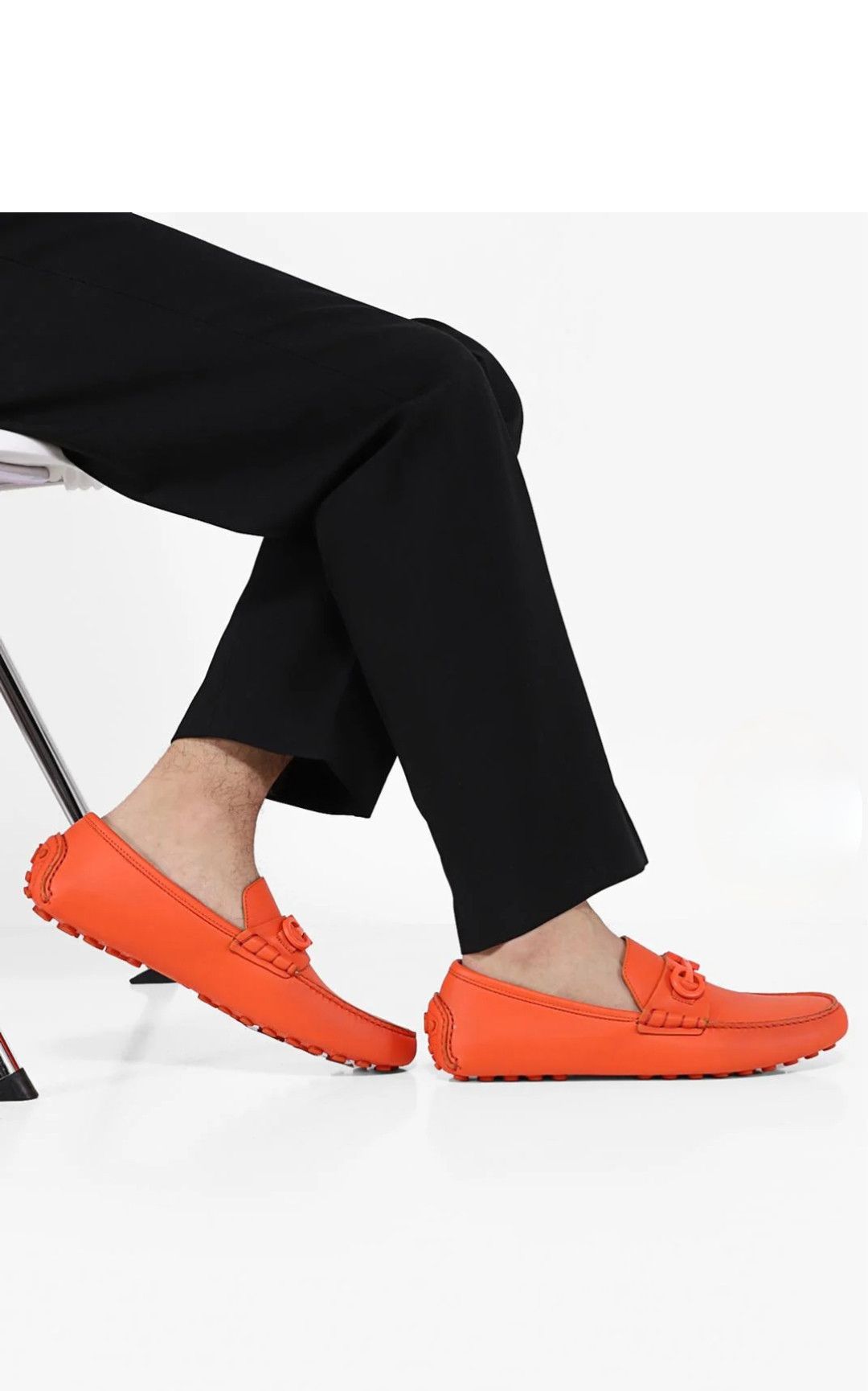 Salvatore Ferragamo o1s1rm0924 Double Gancini Loafers in Orange Size US 6 / EU 39 - 5 Thumbnail