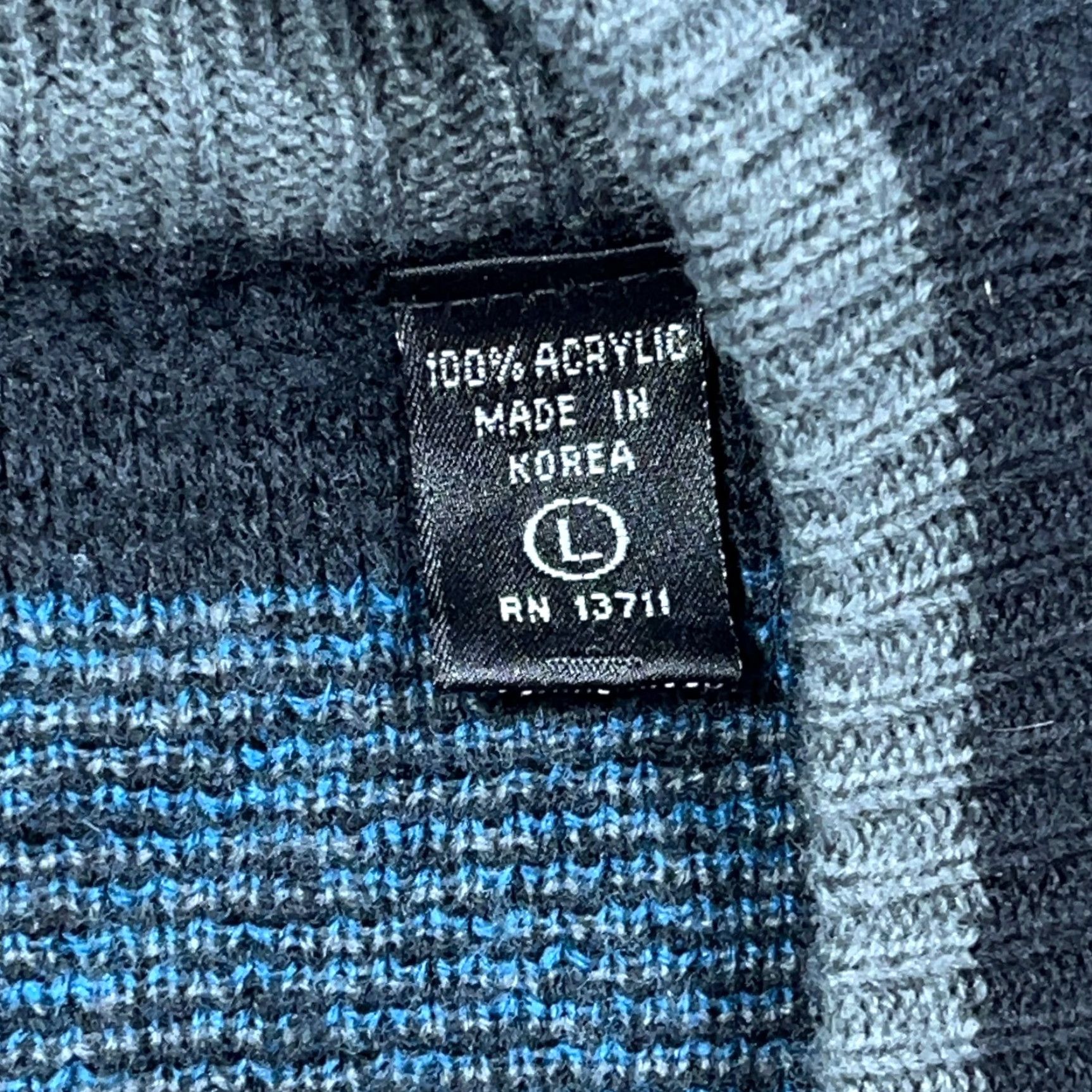 Vintage VINTAGE Cardigan Sweater Men L Blue Grandpa Cosby Geometric 90s Acrylic Golf Swingwear Mens Size US L / EU 52-54 / 3 - 4 Thumbnail