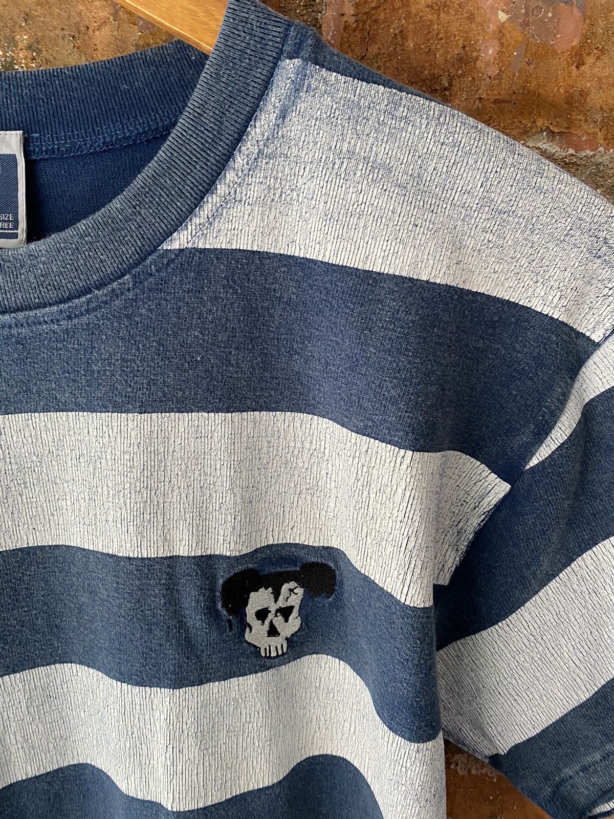 PPFM 2002 PPFM “ No pain no Gain” Dead Mickey Wax border stripe Size US M / EU 48-50 / 2 - 5 Thumbnail