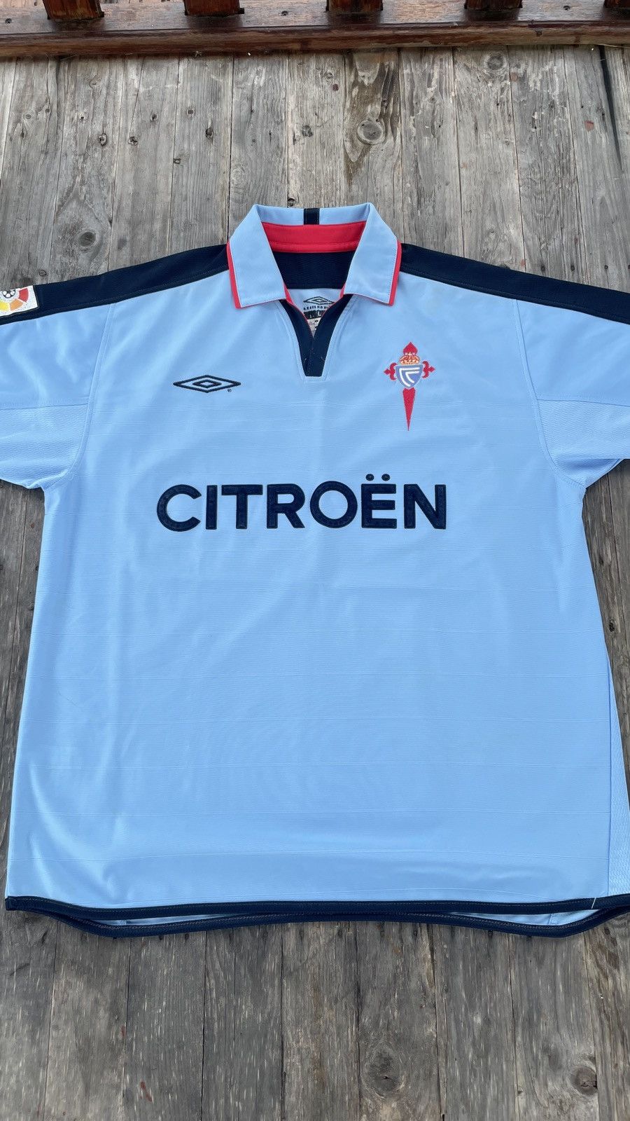 Other Vintage Celta Figo 2004/2005 Home Football Shirt Size US L / EU 52-54 / 3 - 1 Thumbnail