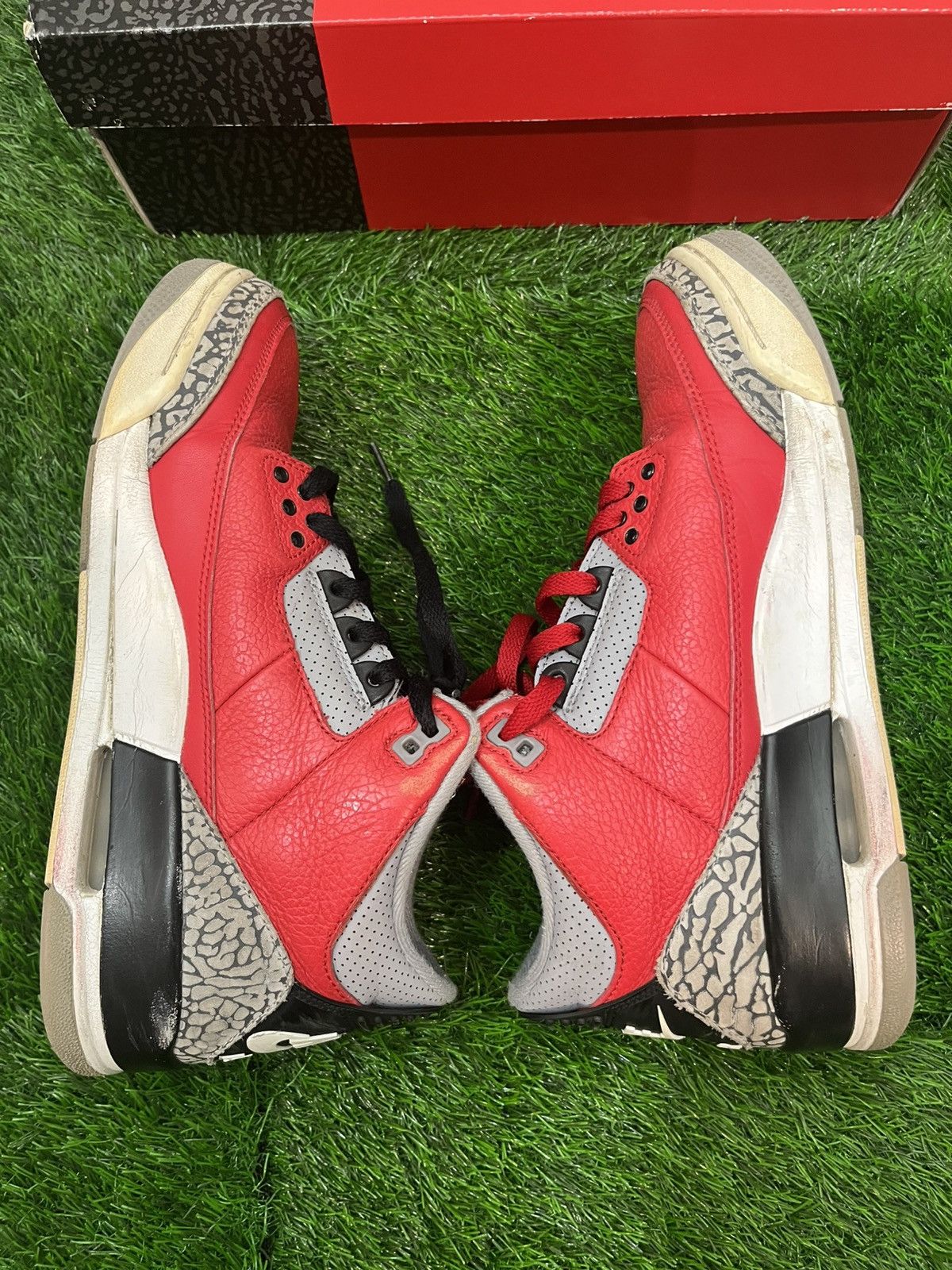 Jordan Brand Jordan 3 Fire Red SE Unite Size US 9 / EU 42 - 3 Thumbnail