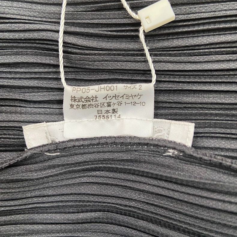 Issey Miyake Issey Miyake size:2 A long grey pleated dress Size XS / US 0-2 / IT 36-38 - 4 Thumbnail