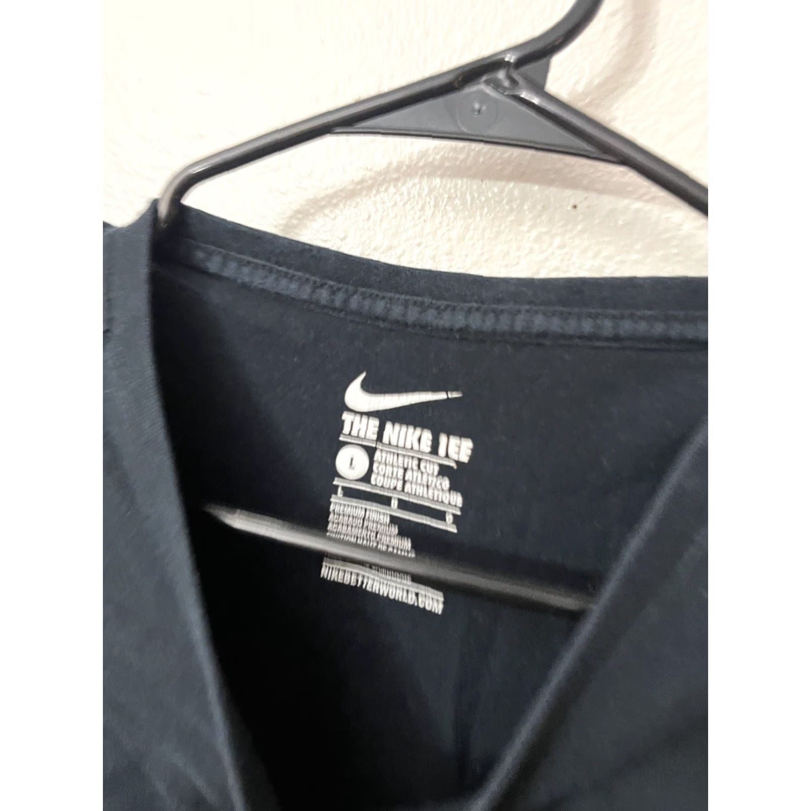 Nike Nike Tee Shirt Nike Logo Size Large Black Crew Neck Short Sleeve Adult Men Size US L / EU 52-54 / 3 - 3 Thumbnail