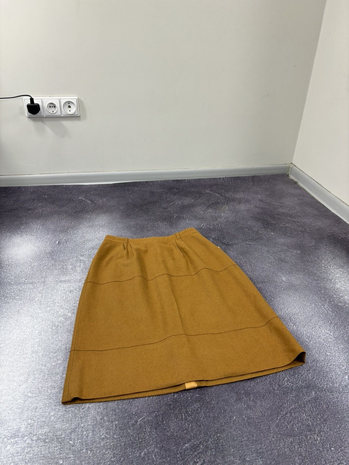 Iceberg Vintage J.C. de Castelbajac Iceberg Rare Wool Flared Skirt Size 30" / US 8 / IT 44 - 15 Thumbnail