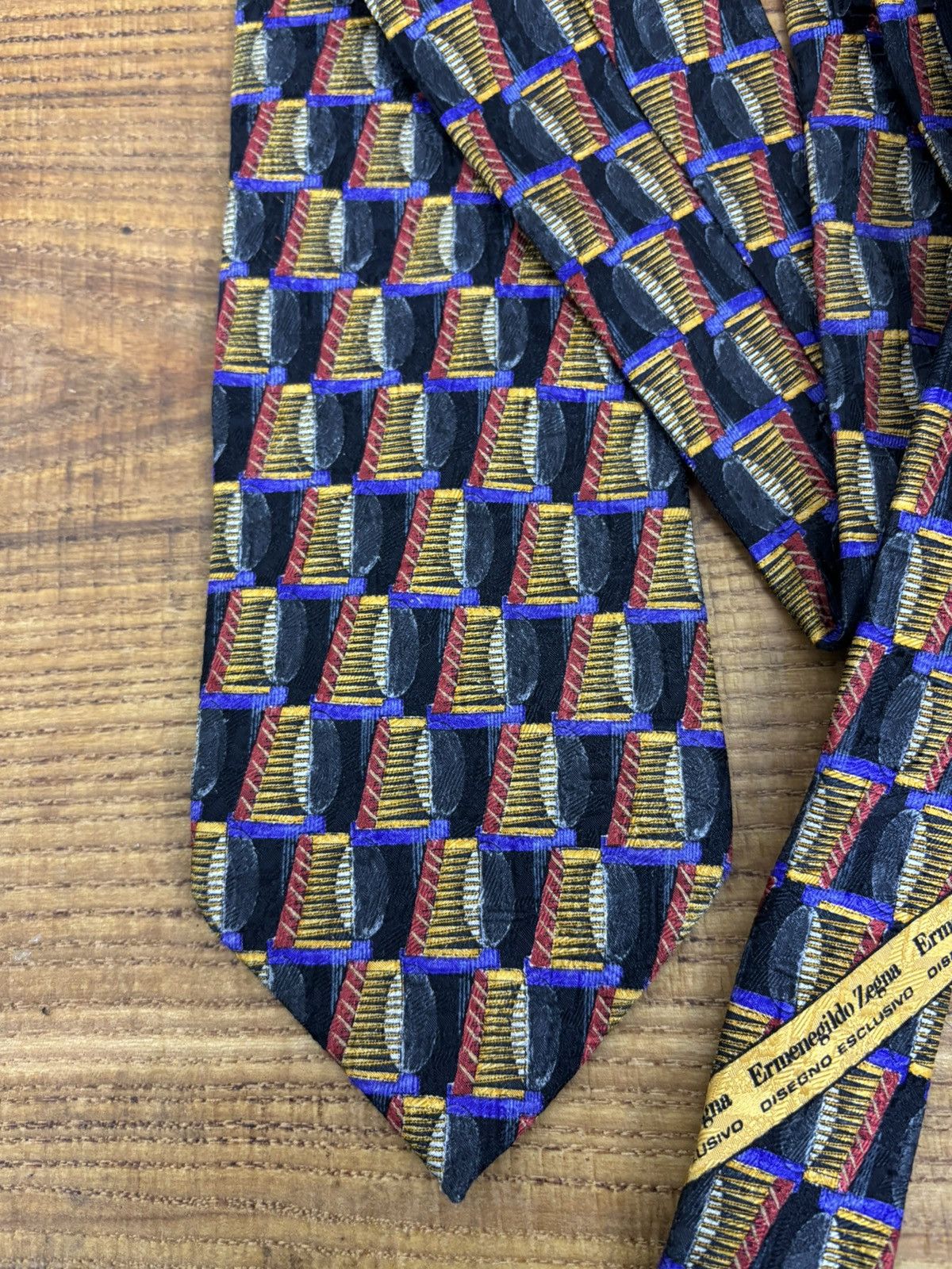 Ermenegildo Zegna Vintage Ermenegildo Zegna Exclusive Design Silk Tie Size ONE SIZE - 2 Thumbnail