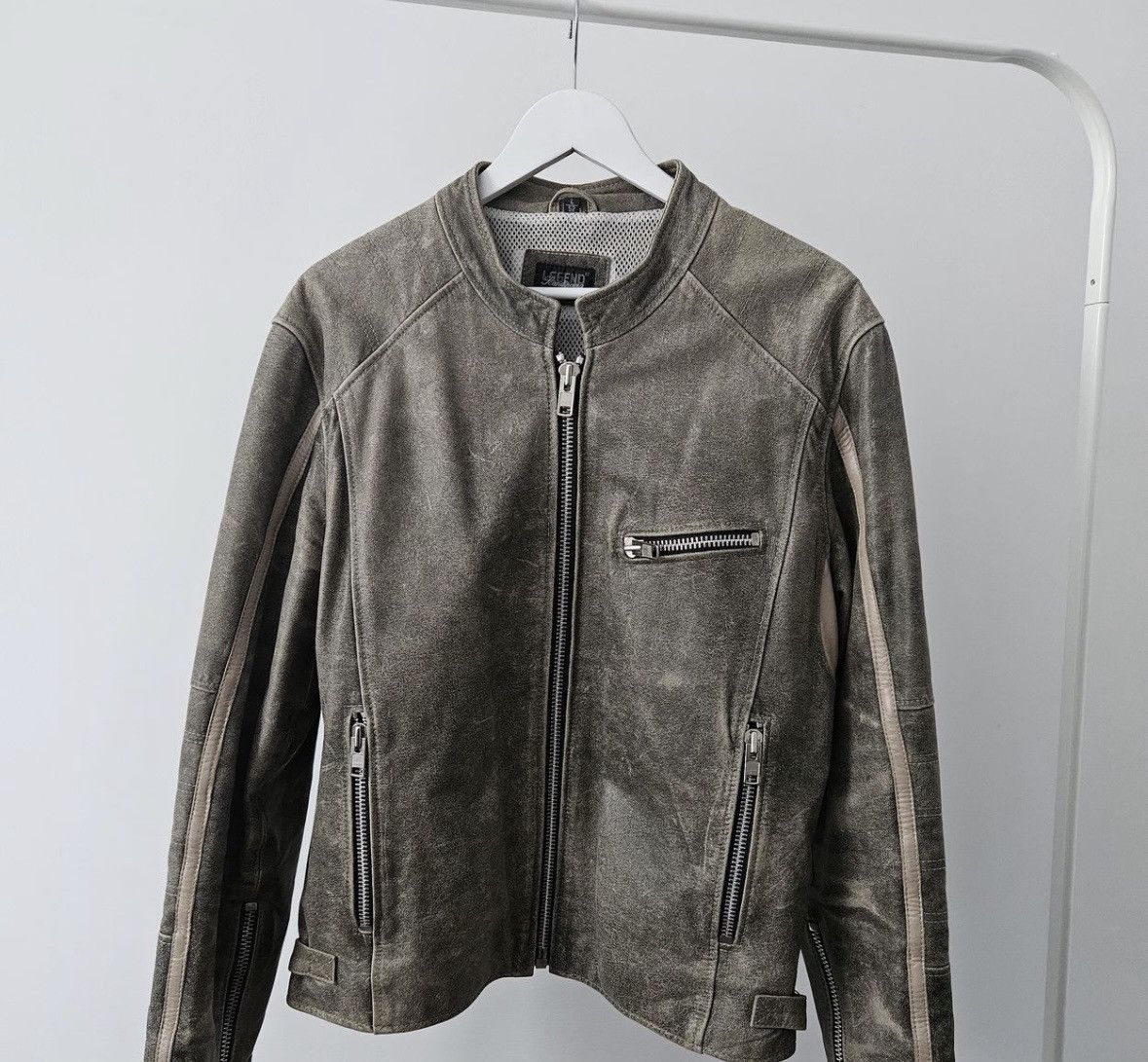 Vintage Vintage boxy distressed leather cafe racer racing jacket | Grailed