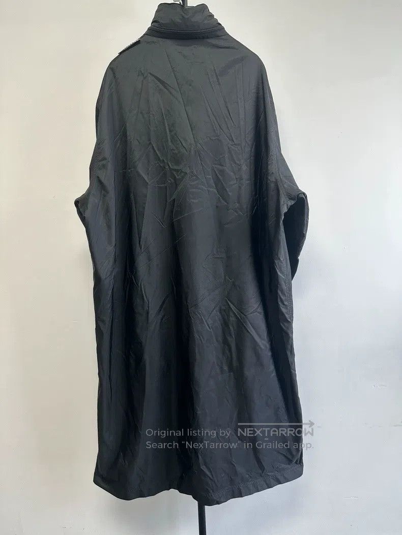 Balenciaga Balenciaga Solid Color Concealable Hooded Coat Size US S / EU 44-46 / 1 - 2 Thumbnail