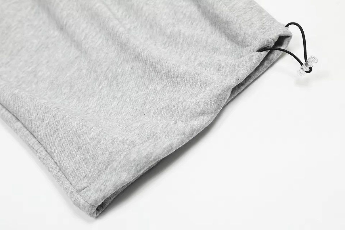 Japanese Brand Elastic Waist Padded Pleated Casual Sweatpants Wide leg Size US 31 - 7 Thumbnail
