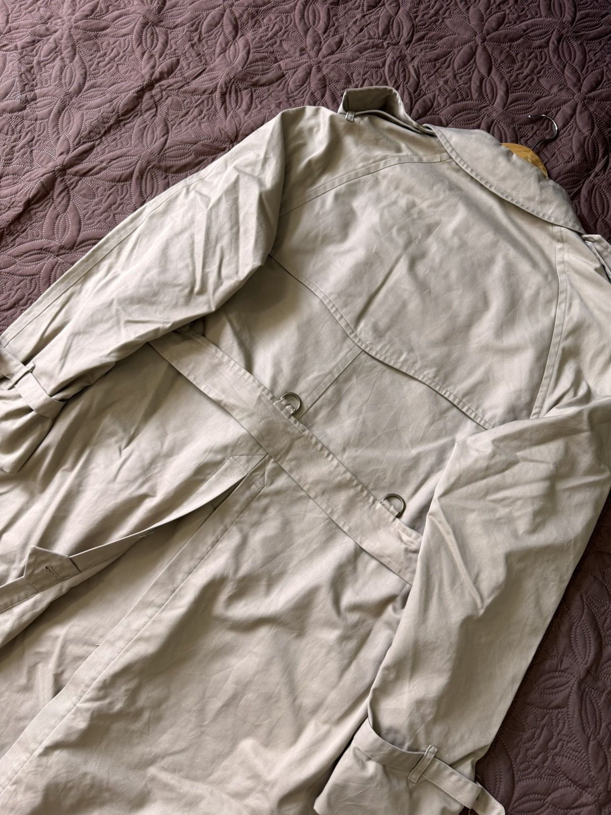Burberry Vintage burberry double breasted trench coat Size US L / EU 52-54 / 3 - 17 Thumbnail