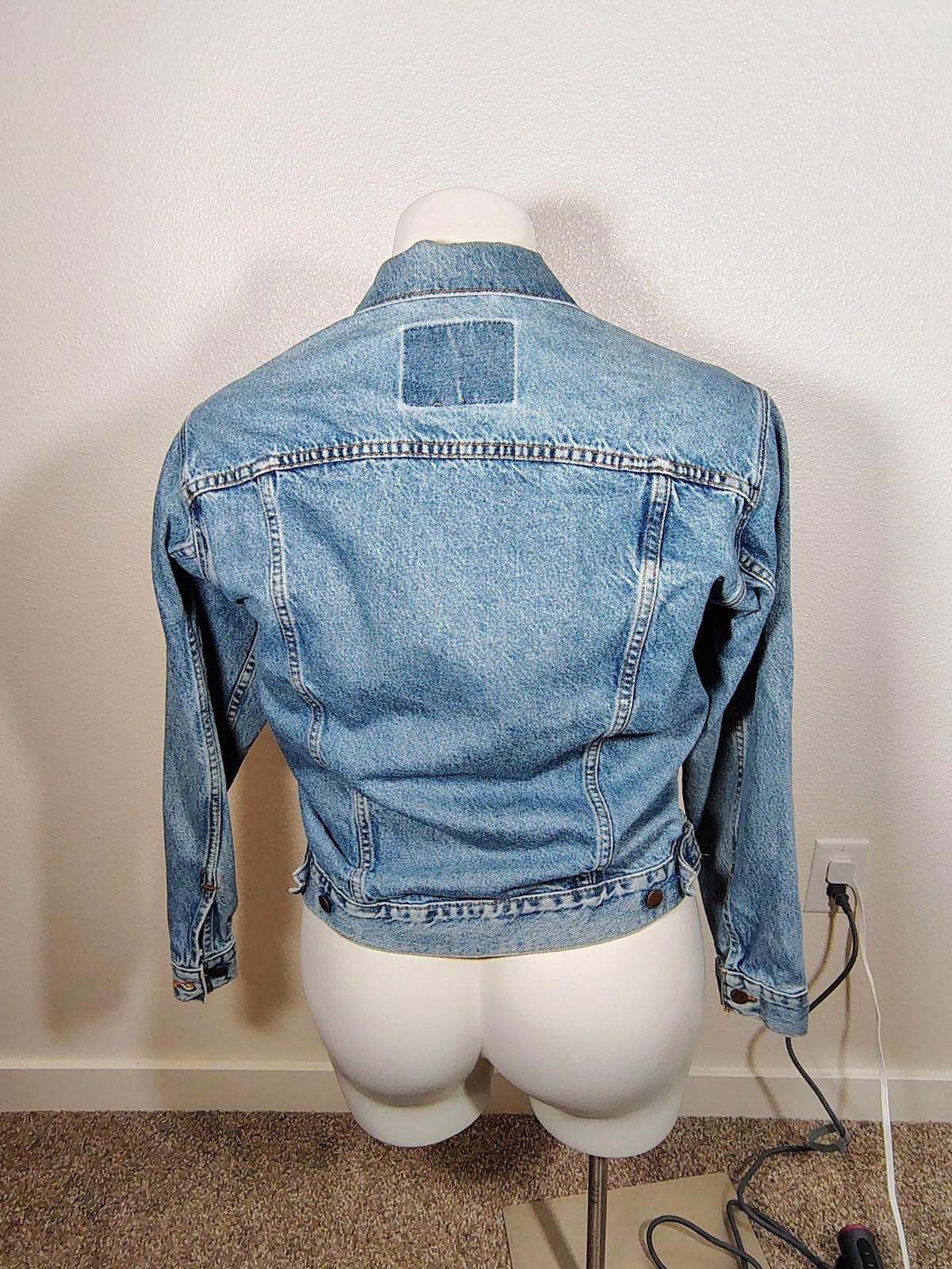 Levi's Vintage Levis 70507-0389 Denim Jean Trucker Jacket Made In U Size US S / EU 44-46 / 1 - 3 Thumbnail