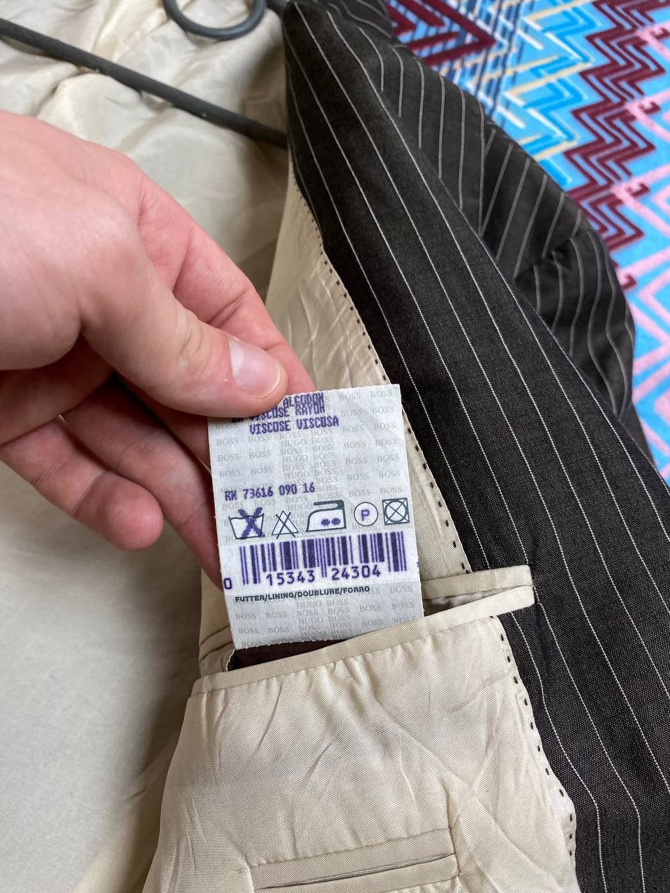 Hugo Boss Vintage Blazer Hugo Boss black striped Y2K Streetwear Size 40R - 4 Thumbnail