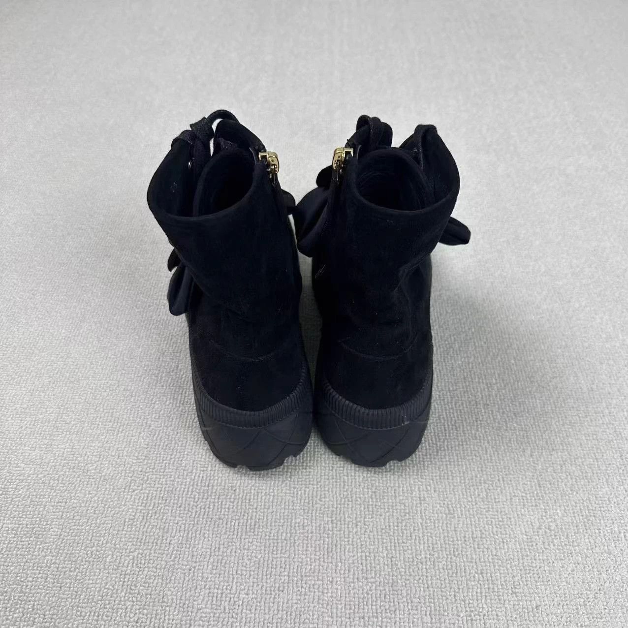 Chanel Chanel suede Camellia platform shoes EUR39 MINT Size US 8 / IT 38 - 4 Thumbnail