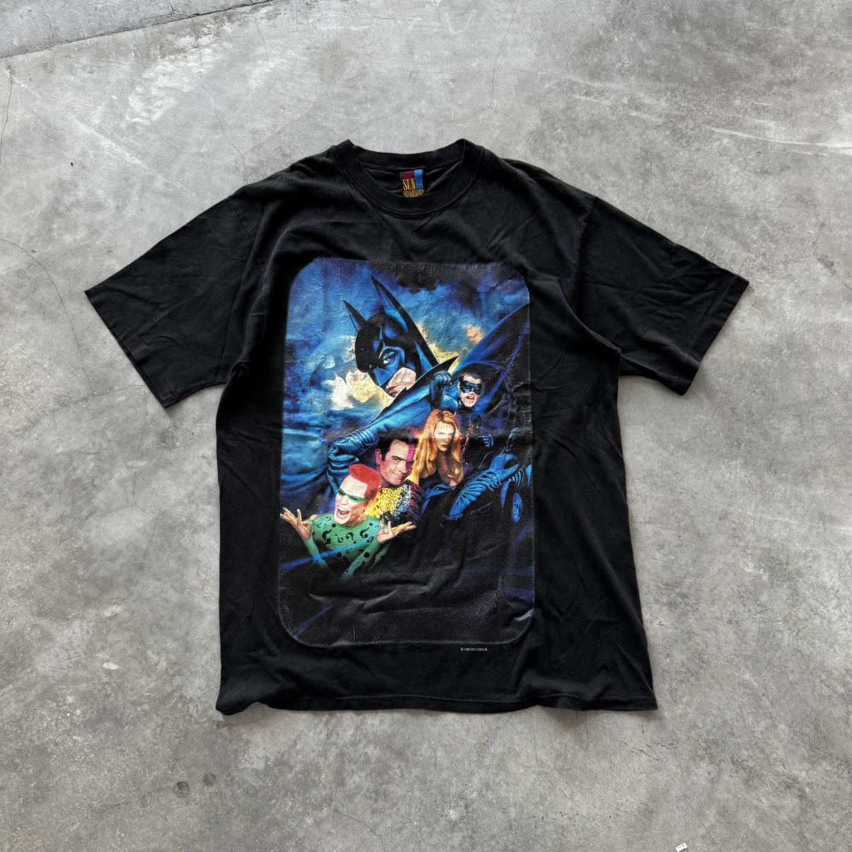 DC Comics × Vintage VINTAGE 1995 BATMAN FOREVER MOVIE TEE! Size US L / EU 52-54 / 3 - 1 Thumbnail