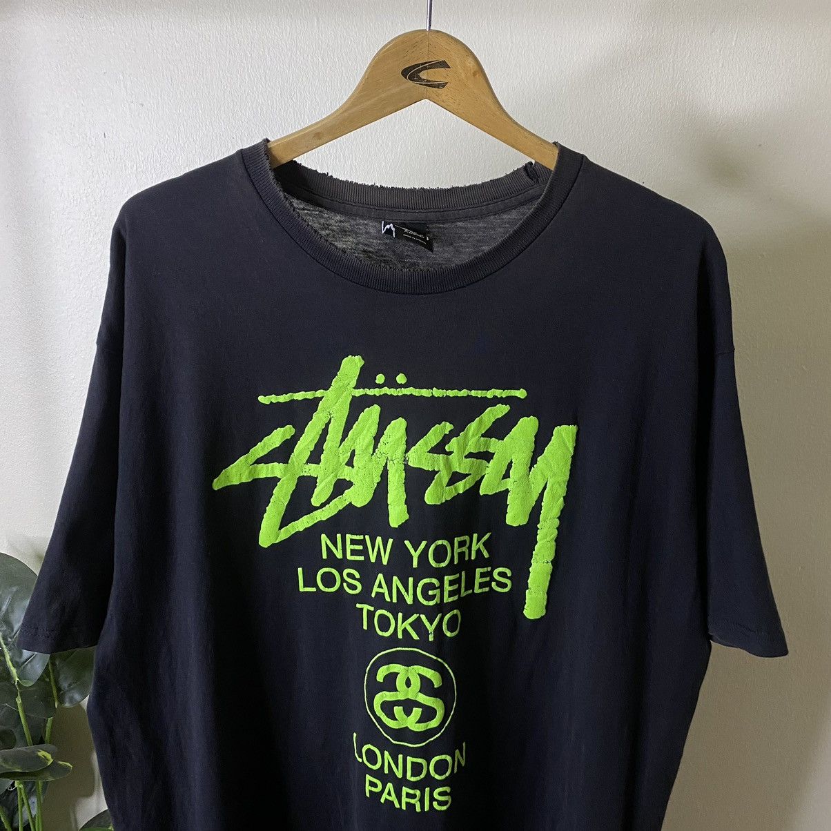 Stussy Vintage Y2K Stussy Tour Neon Green Font Streetwear Tee Size US XL / EU 56 / 4 - 2 Thumbnail