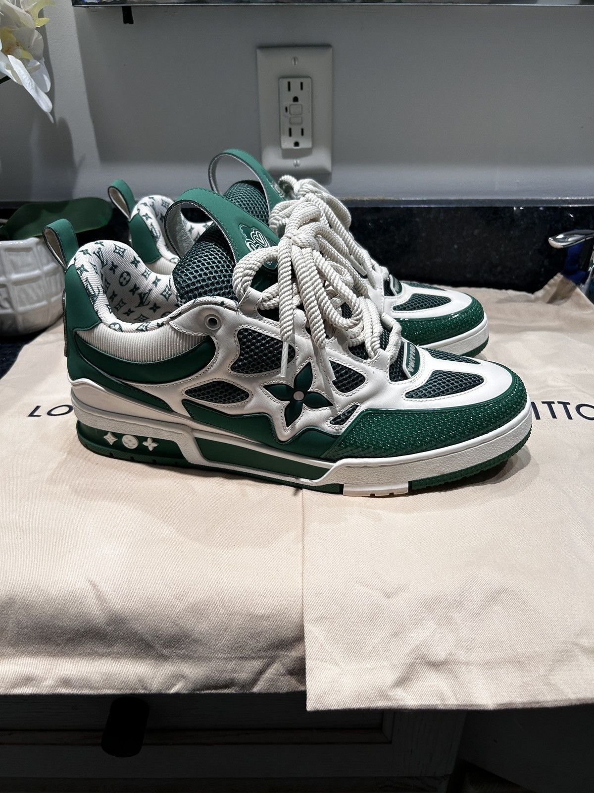 Louis Vuitton Louis Vuitton Skate Trainer ‘Green Size US 11 / EU 44 - 14 Thumbnail
