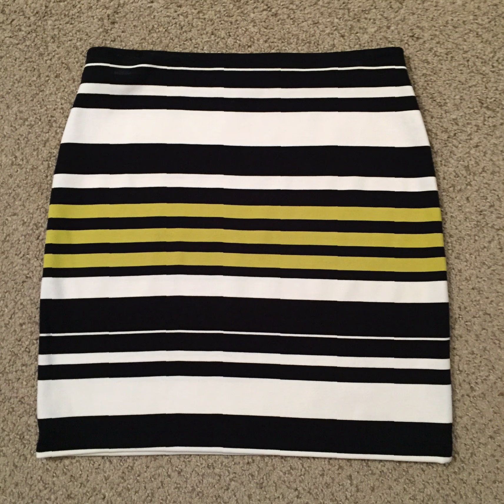 Ann Taylor Ann Taylor Skirt Knee Length Multicolor Striped Pull On Size 6 Womens Elastic Waist Unlined Pencil Straight Retro? (no extra) Size 28" / US 6 / IT 42 - 6 Thumbnail
