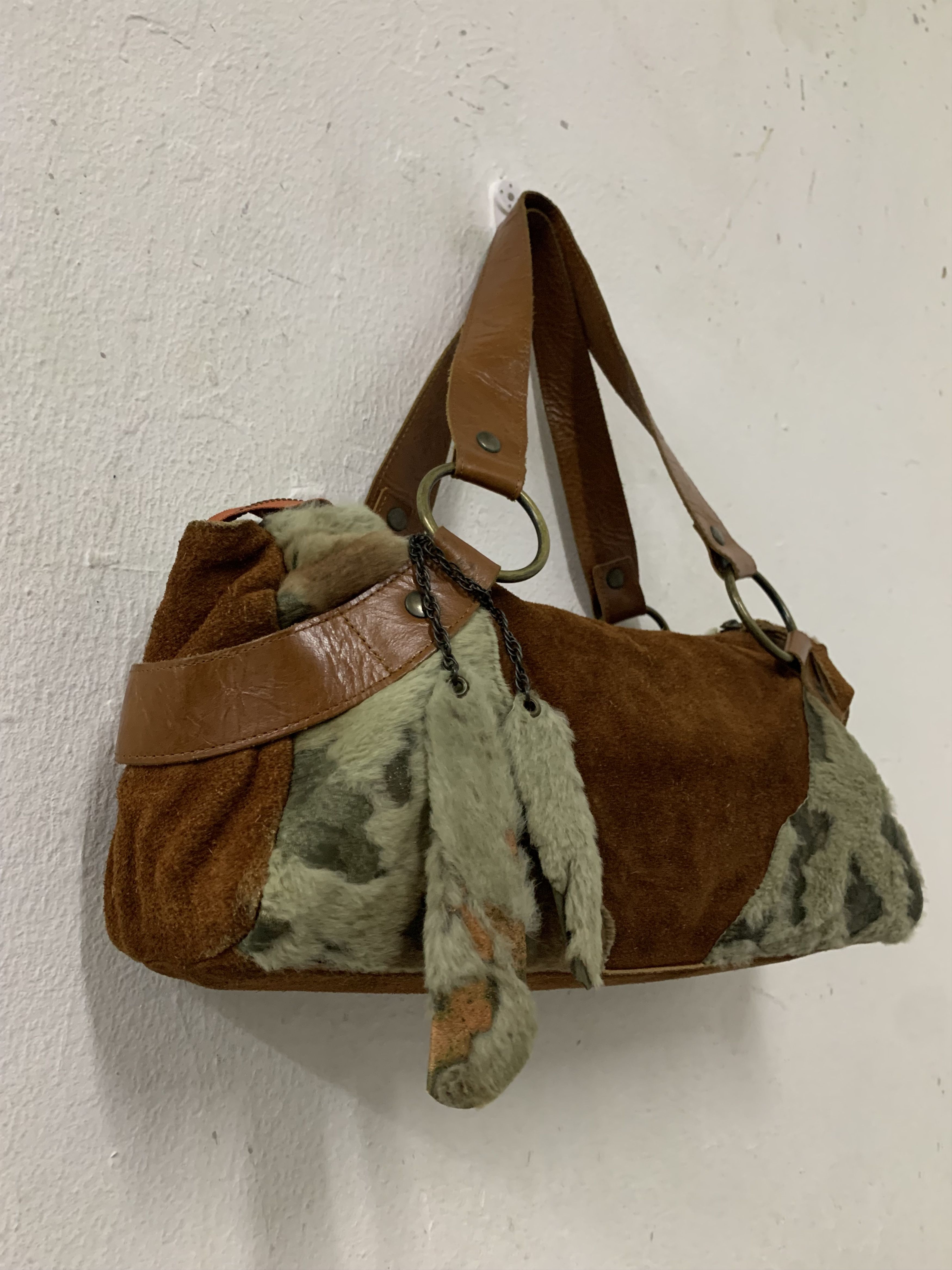 Japanese Brand Trafico Leather Shoulder Bag Size ONE SIZE - 5 Thumbnail