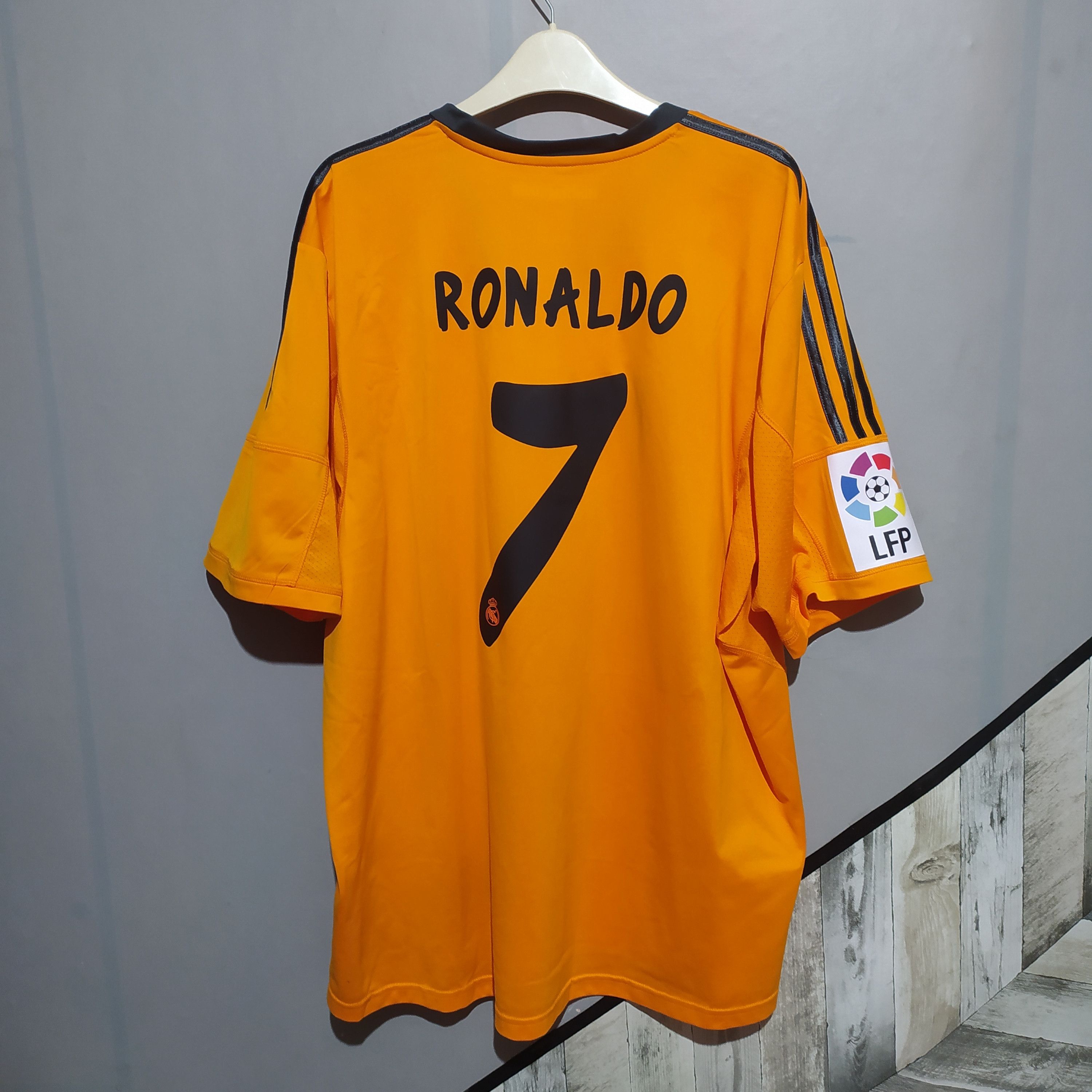 Adidas 🔥Jumbo🔥Adidas x Real Madrid 2013/14 Ronaldo #7 Third Kit Size US XXL / EU 58 / 5 - 9 Thumbnail