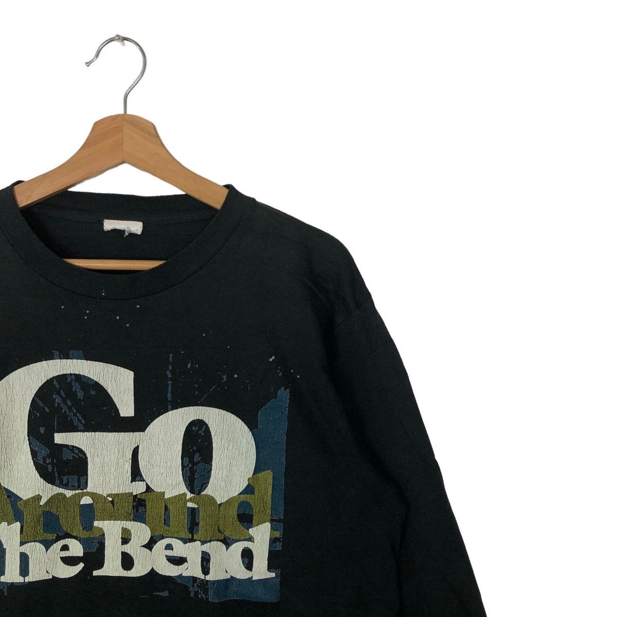 Band Tees VINTAGE 90’s SWEATSHIRT GO AROUND THE BEND BAND BIG LOGO Size US M / EU 48-50 / 2 - 5 Thumbnail