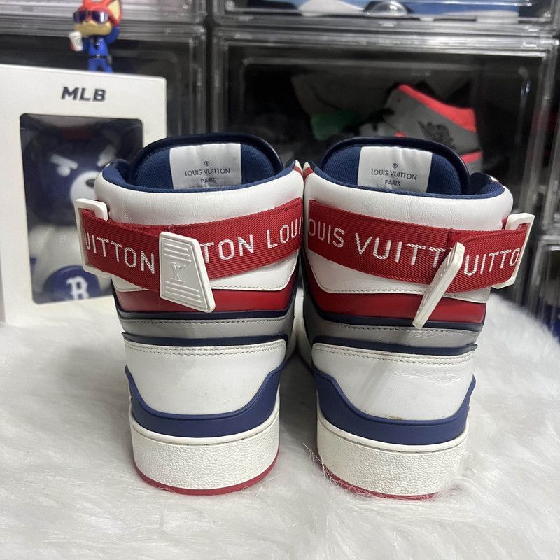 Louis Vuitton Louis Vuitton Rivoli Casual High-Top Sneakers - Size US 8.5 / EU 41-42 - 3 Thumbnail