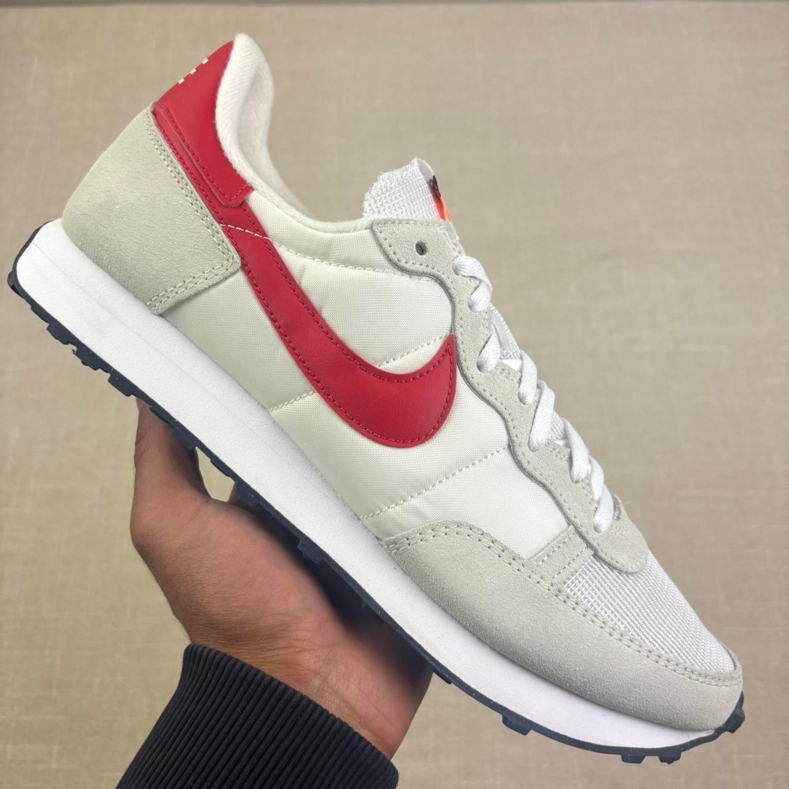 Nike 📚 Nike Challenger OG “White University Red” 13 Size US 13 / EU 46 - 1 Thumbnail