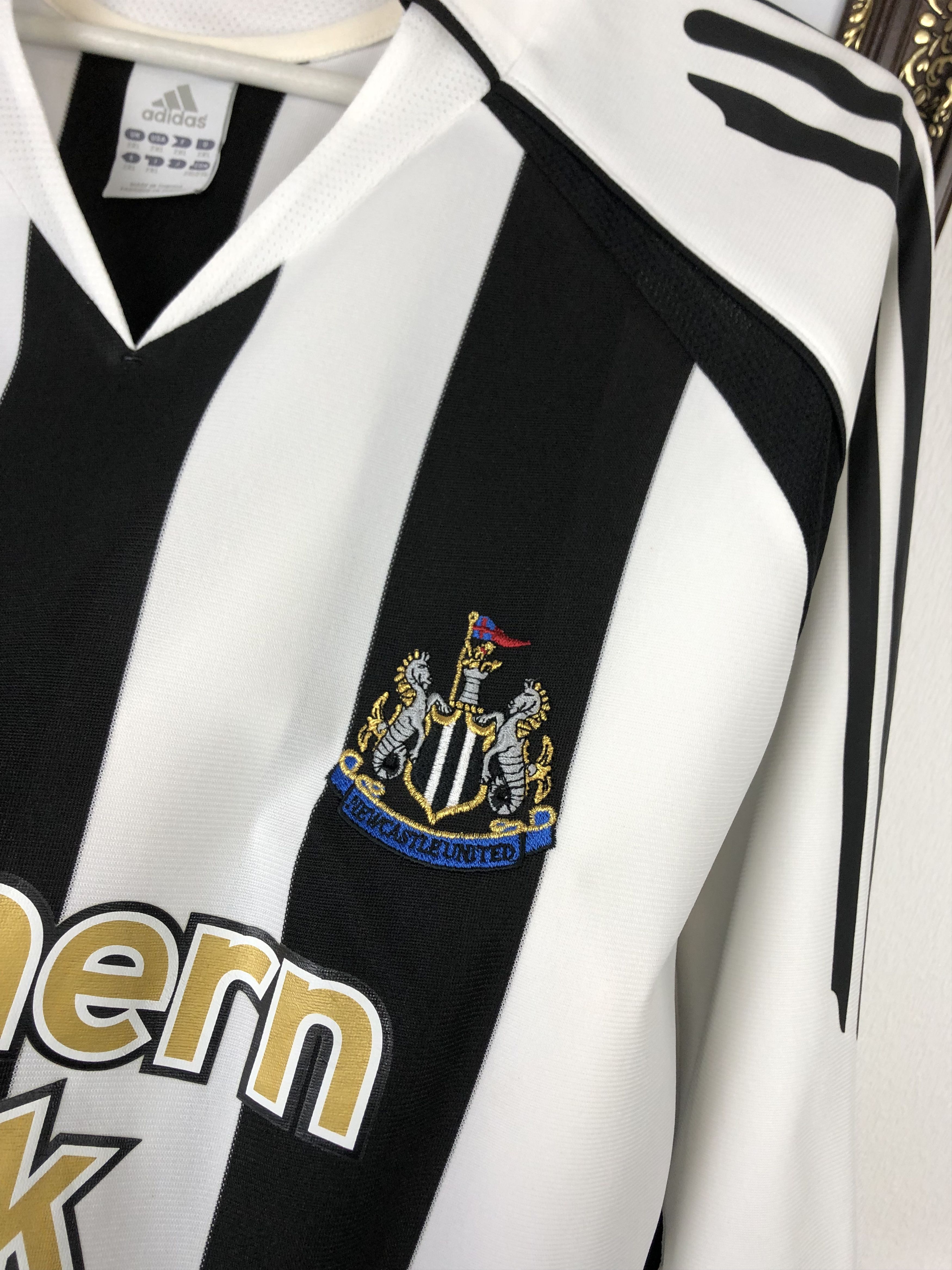 Adidas Newcastle Home football shirt 2005 Soccer Adidas Jersey Size US XXL / EU 58 / 5 - 4 Thumbnail