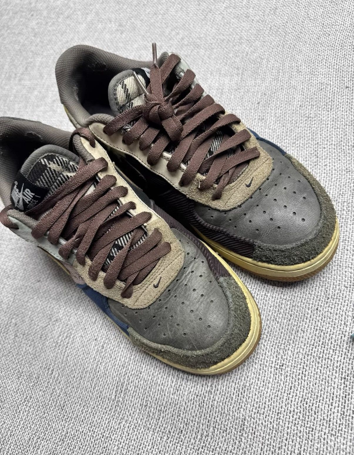 Adidas Nike Air Force 1 x Travis Scott Cactus Jack K37 Size US 9 / EU 42 - 6 Thumbnail