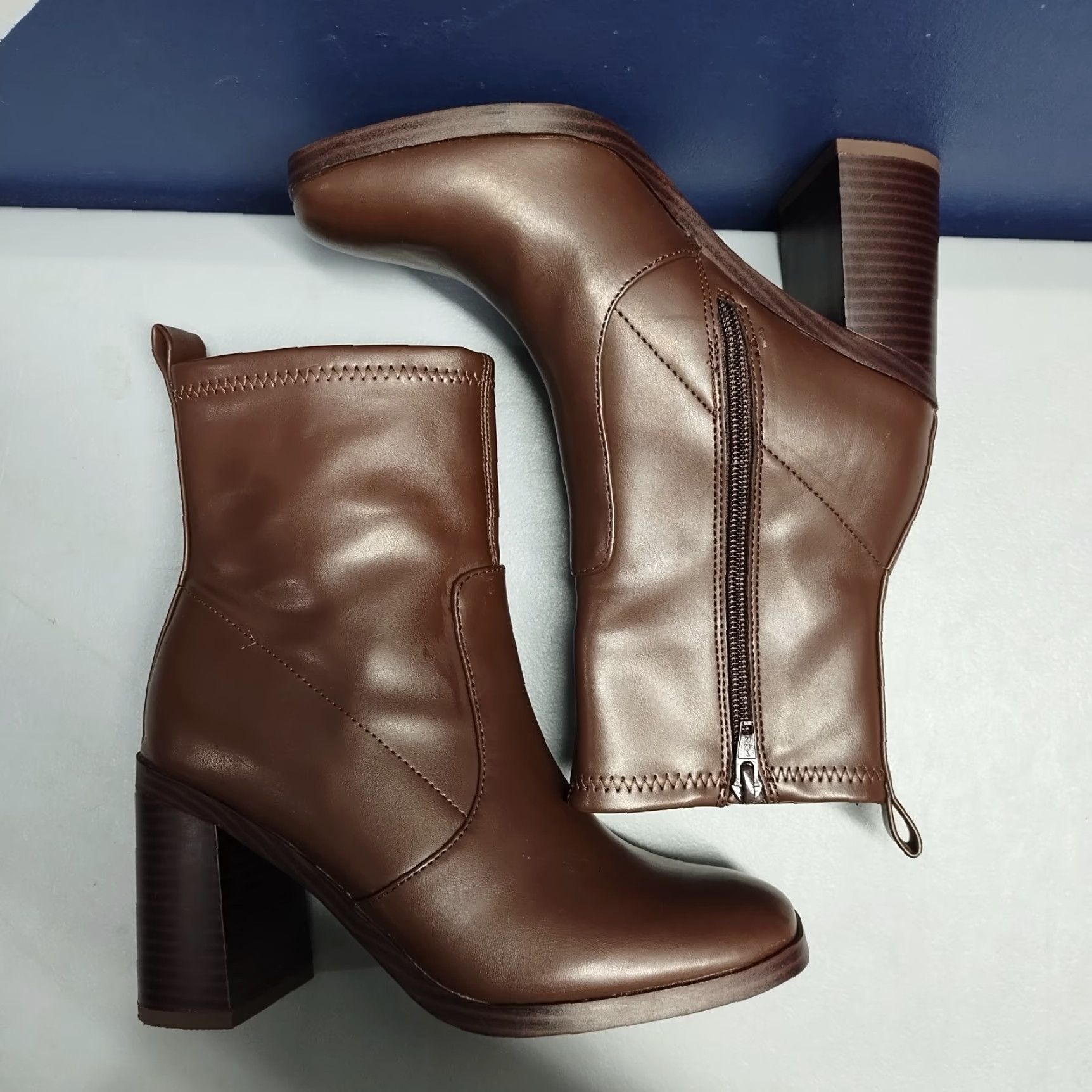 Vintage LC Lauren Conrad Zamino Boots Womens US Size 6M Brown Square Toe Side Zip Boots & 6M Womens LC Zamino Bootie Shoe Size US 6 / IT 36 - 3 Thumbnail