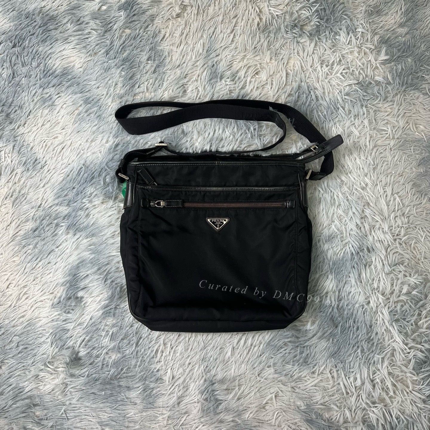 Prada Prada Triangle Logo Shoulder Bag Size ONE SIZE - 1 Thumbnail