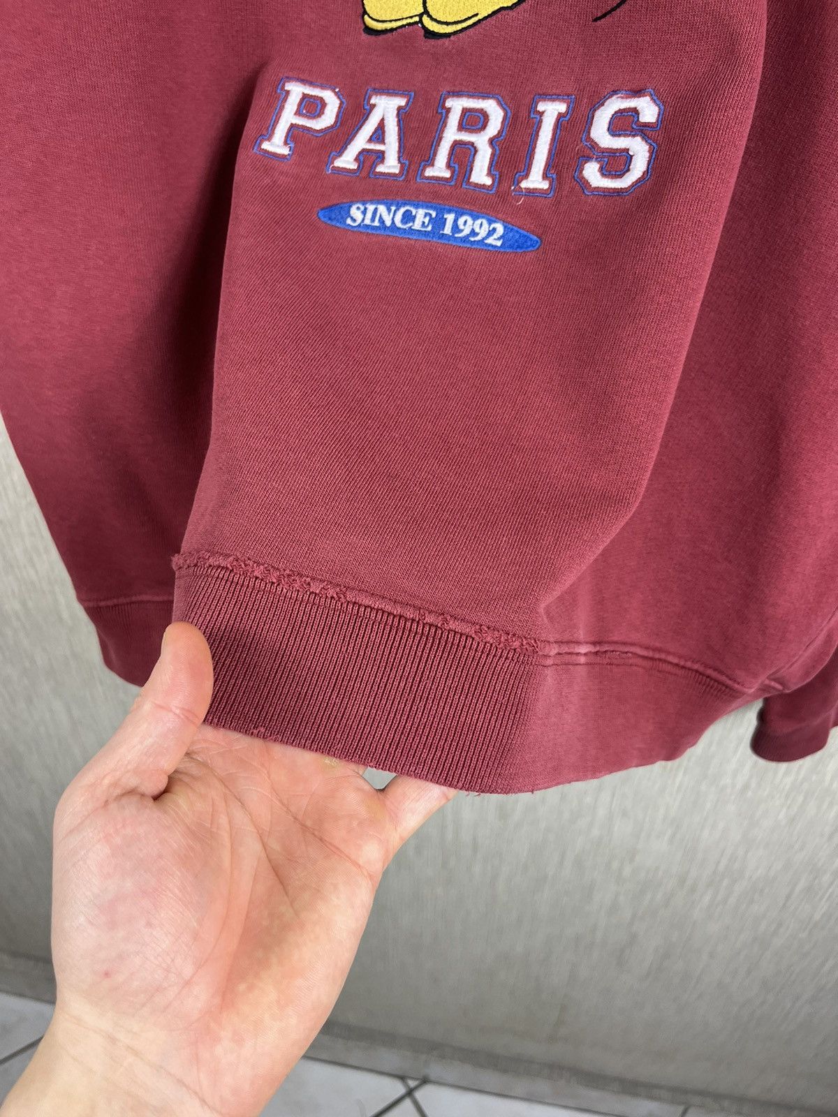 Disney × Vintage Vintage 90s Disneyland Paris distressed sweatshirt cropped Size US L / EU 52-54 / 3 - 16 Thumbnail