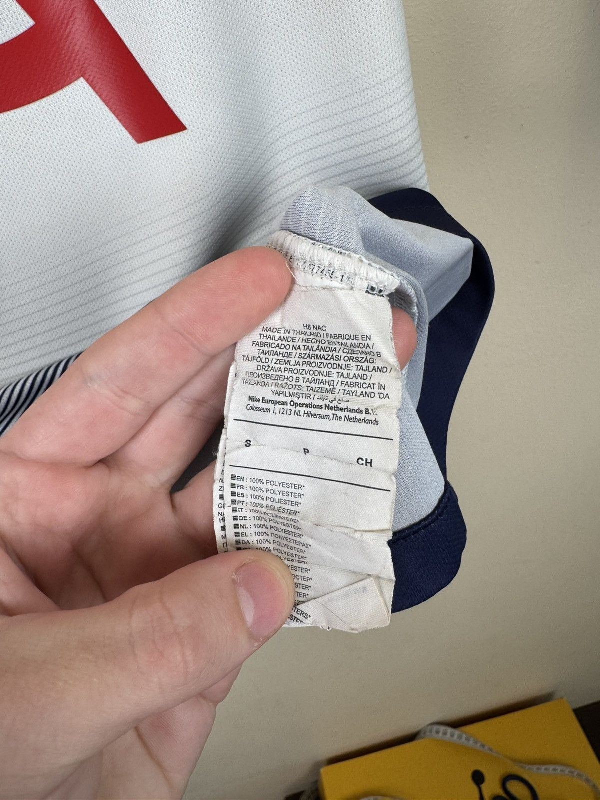 Nike Nike Tottenham 2018-2019 Home Soccer Jersey Men's S Back Size US S / EU 44-46 / 1 - 11 Thumbnail